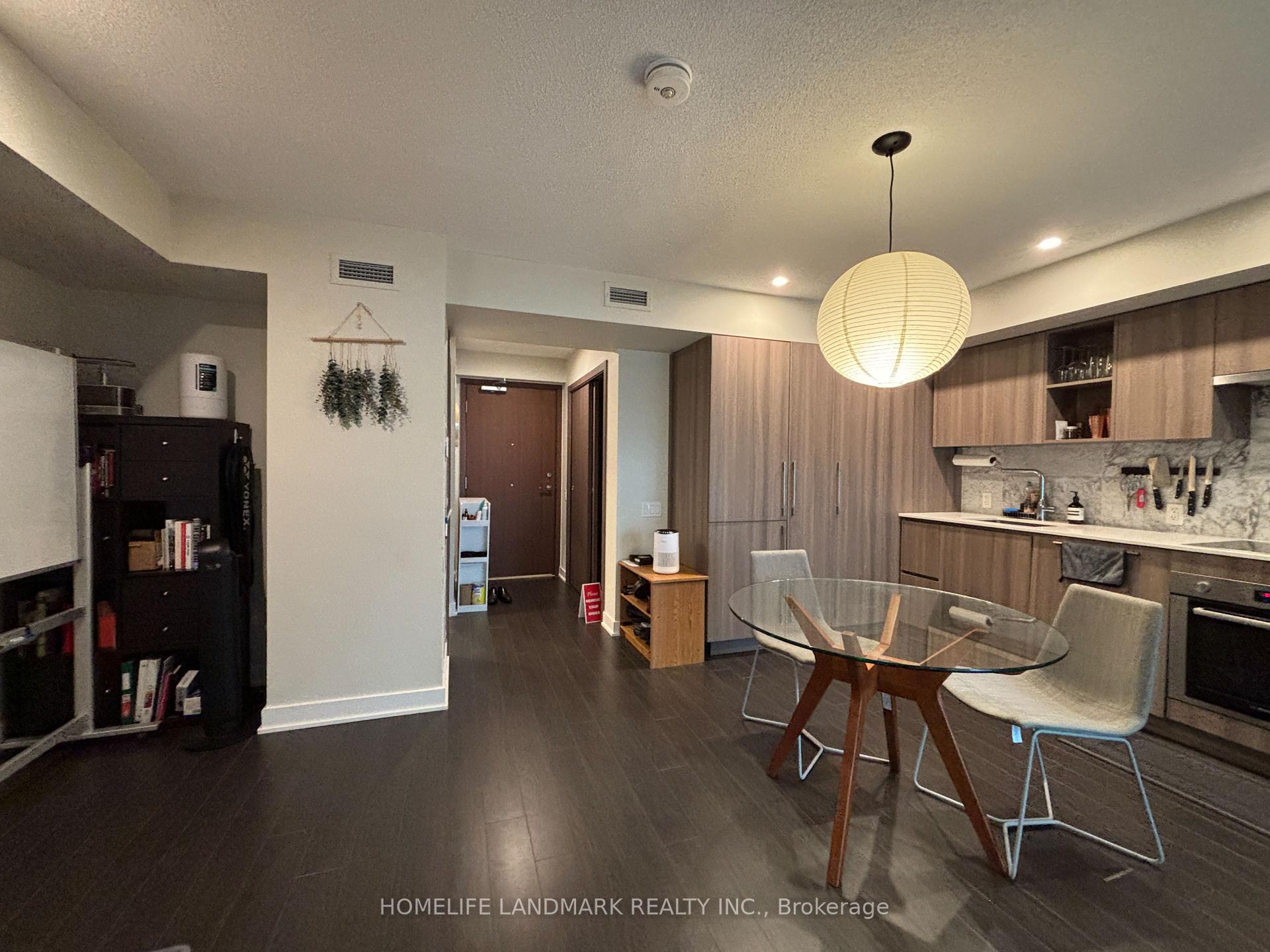 Photo 10 of Unit 610, 19 Bathurst Street, Toronto, Waterfront Communities — HOMEH