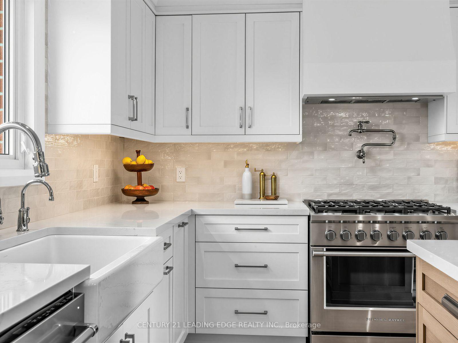 Photo 15 of 47 Centennial Avenue, East Gwillimbury, Holland Landing — HOMEH