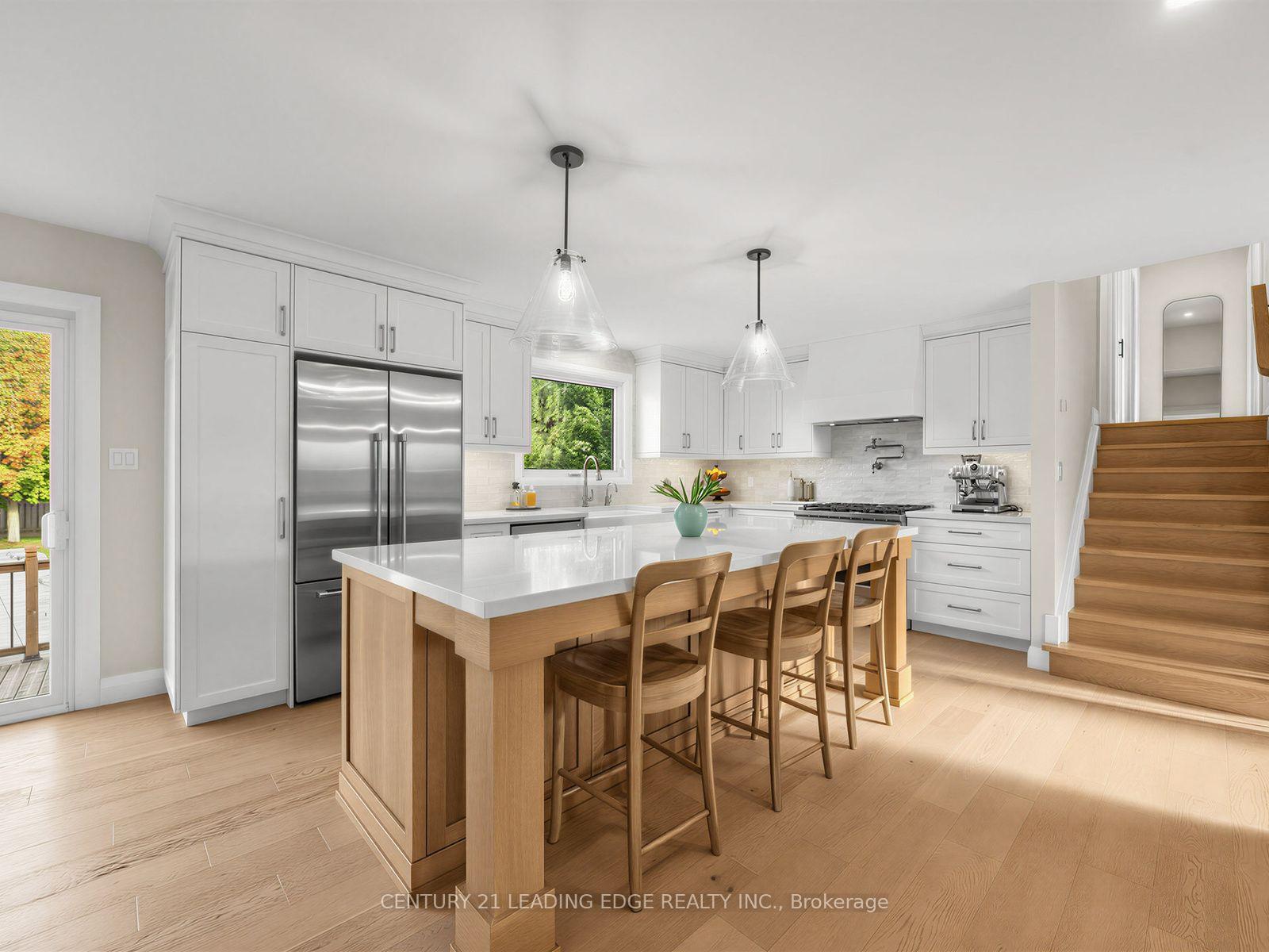 Photo 18 of 47 Centennial Avenue, East Gwillimbury, Holland Landing — HOMEH