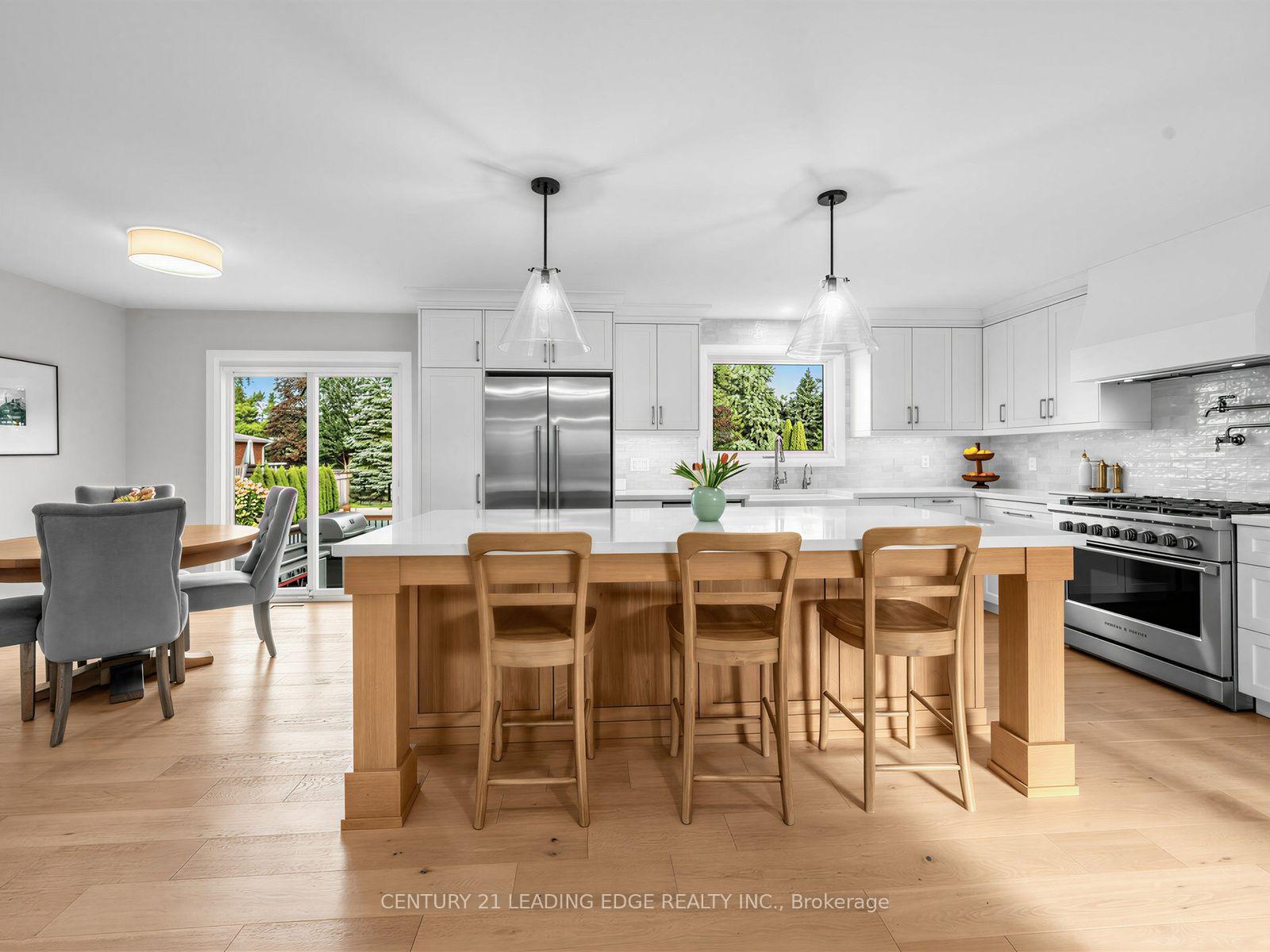 Photo 19 of 47 Centennial Avenue, East Gwillimbury, Holland Landing — HOMEH