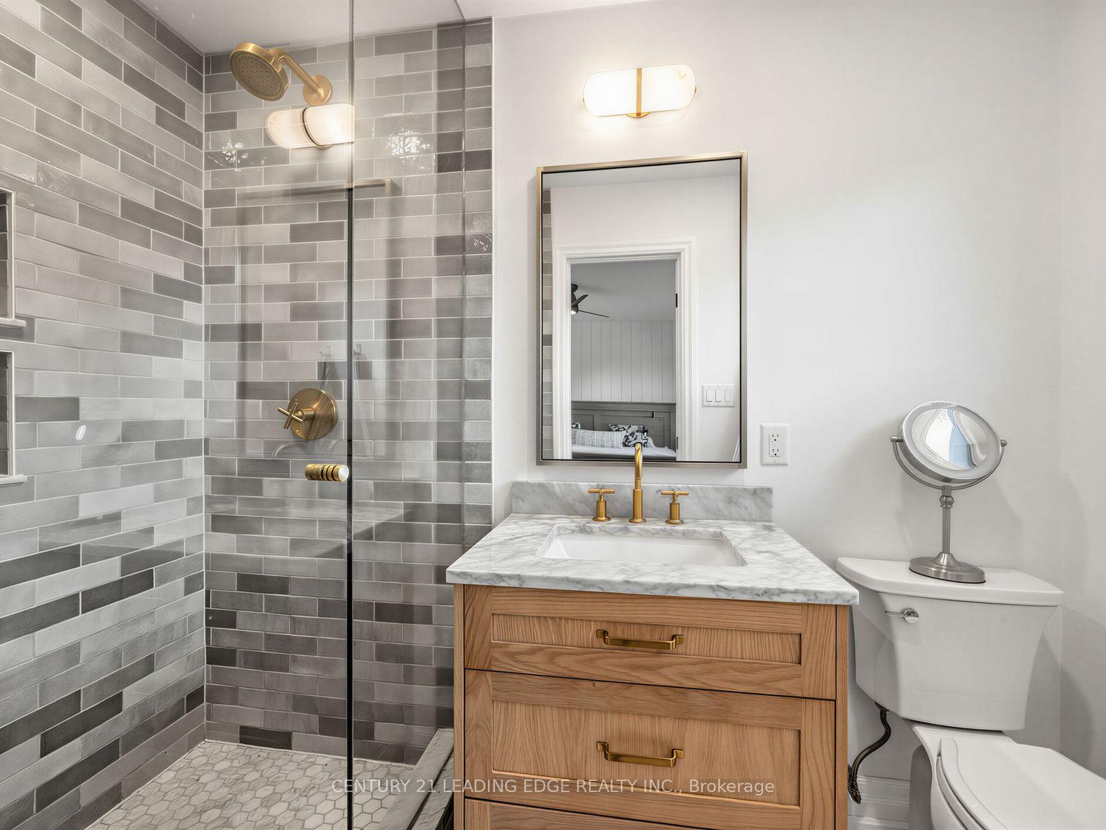 Photo 30 of 47 Centennial Avenue, East Gwillimbury, Holland Landing — HOMEH