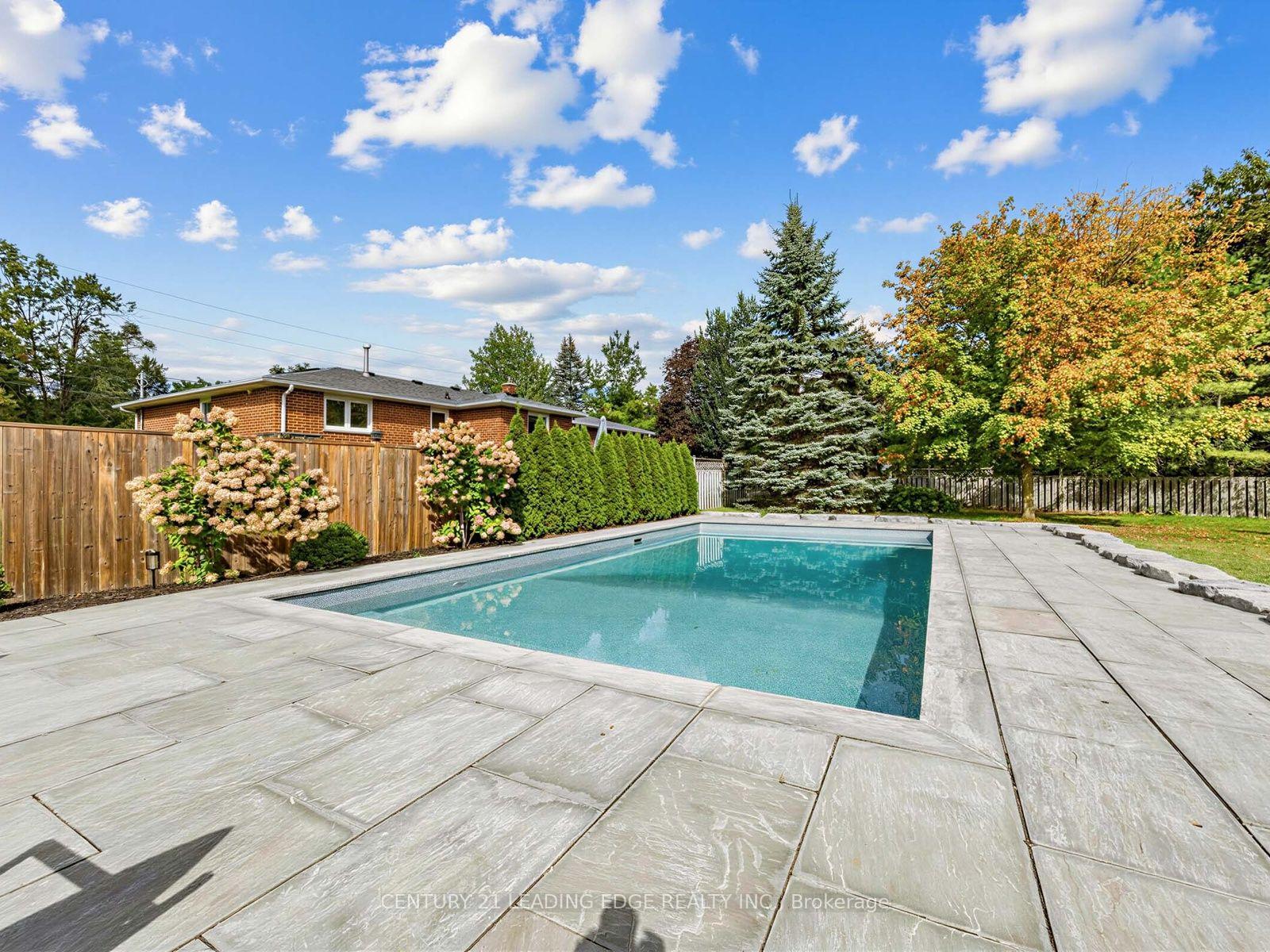 Photo 46 of 47 Centennial Avenue, East Gwillimbury, Holland Landing — HOMEH