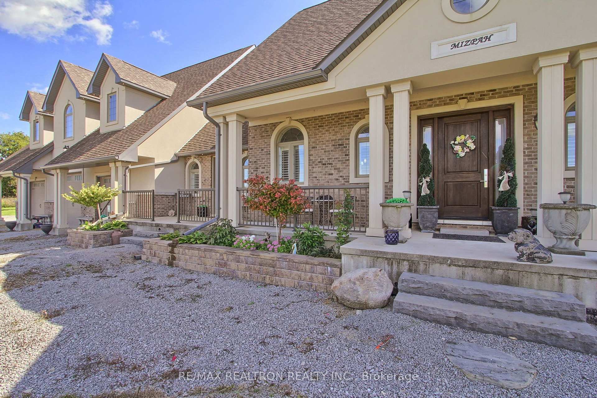 Photo 4 of 2875 Holborn Road, East Gwillimbury, Rural East Gwillimbury — HOMEH
