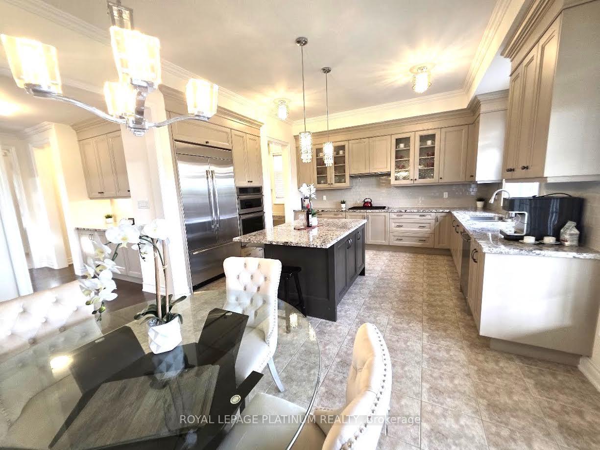 Photo 5 of 25 Munsie Drive, King, Nobleton — HOMEH