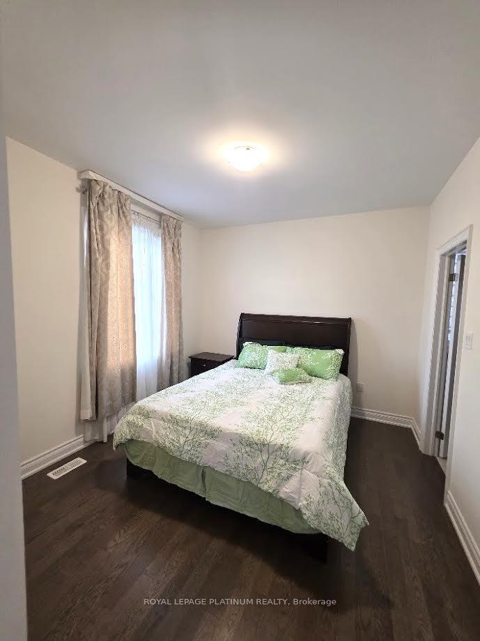 Photo 16 of 25 Munsie Drive, King, Nobleton — HOMEH