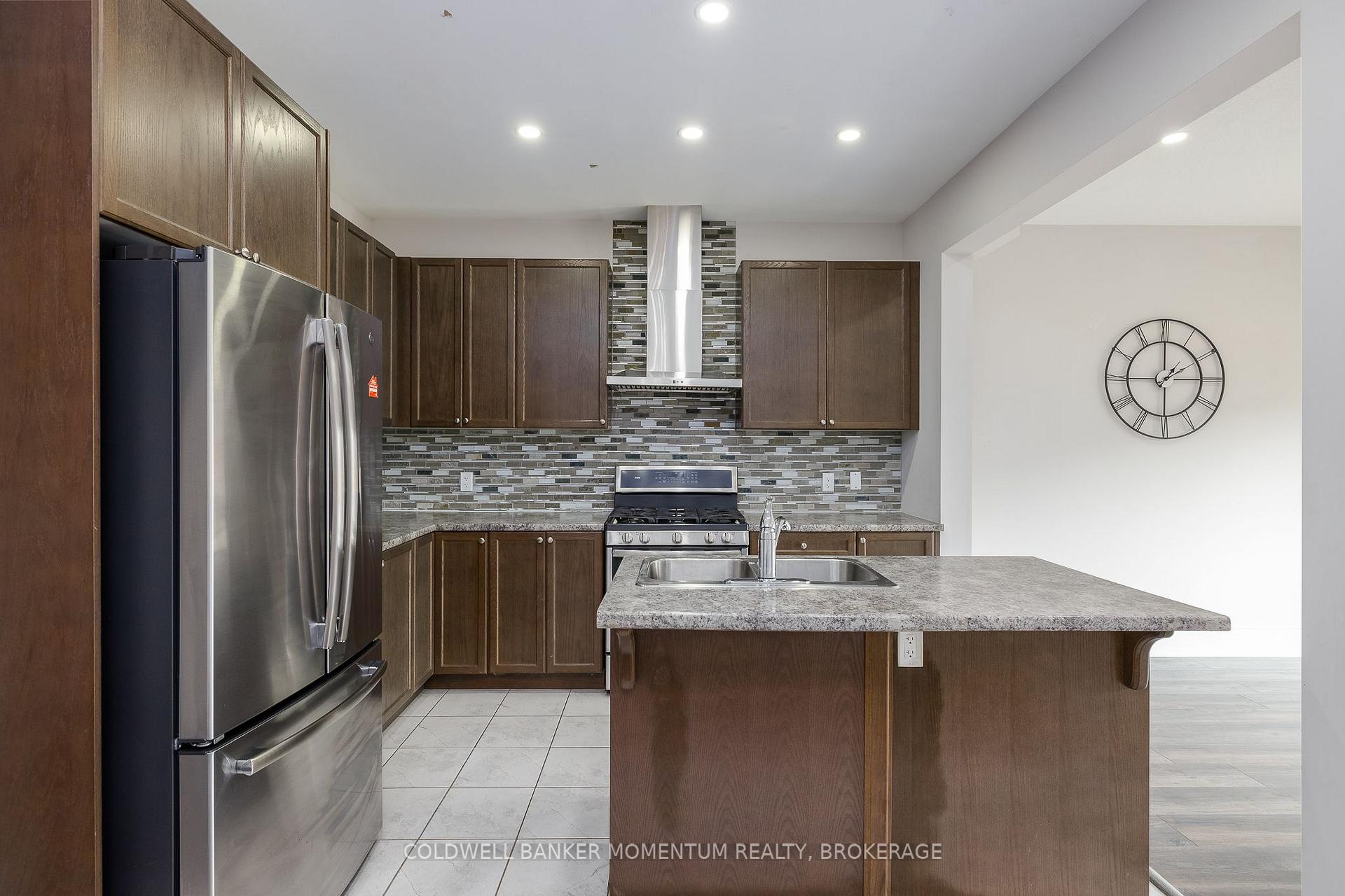 Photo 9 of 51 Sunset Way, Thorold, Rolling Meadows — HOMEH
