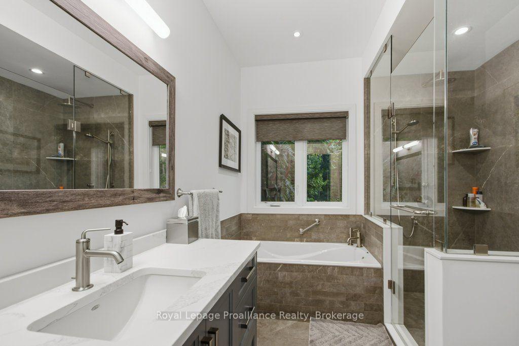Photo 21 of 52 Oak Ridge Drive, Quinte West, Sidney Ward — HOMEH