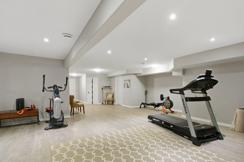 Photo 28 of 52 Oak Ridge Drive, Quinte West, Sidney Ward — HOMEH