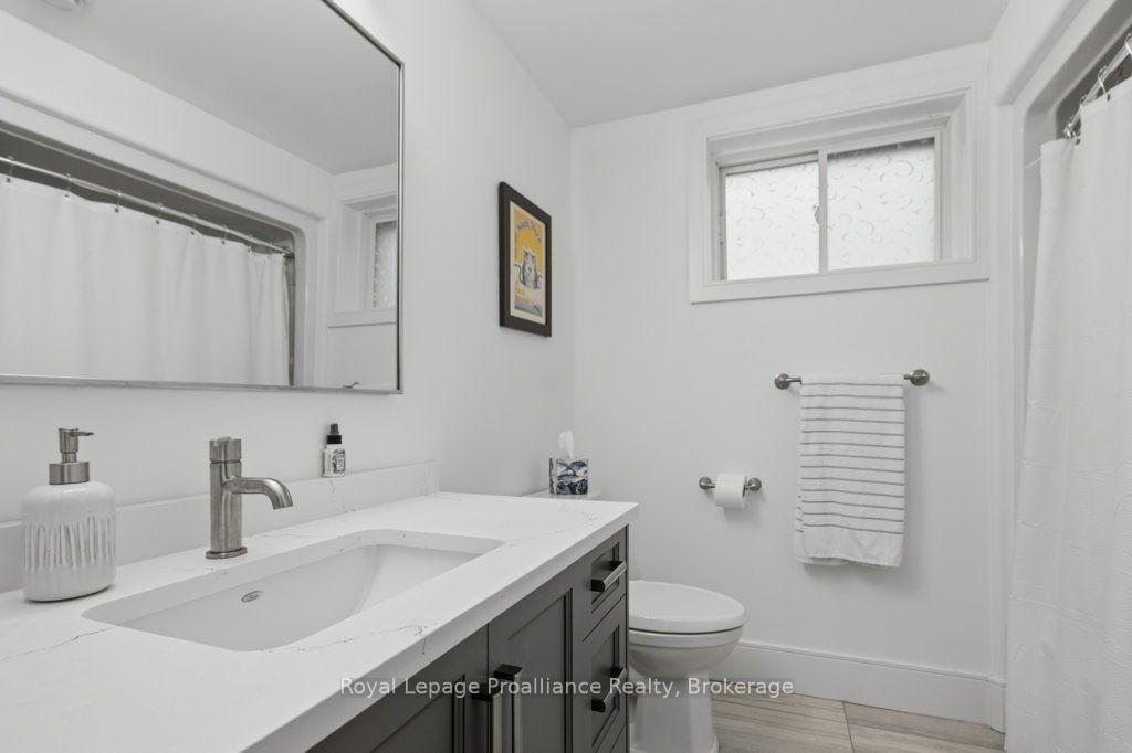 Photo 31 of 52 Oak Ridge Drive, Quinte West, Sidney Ward — HOMEH