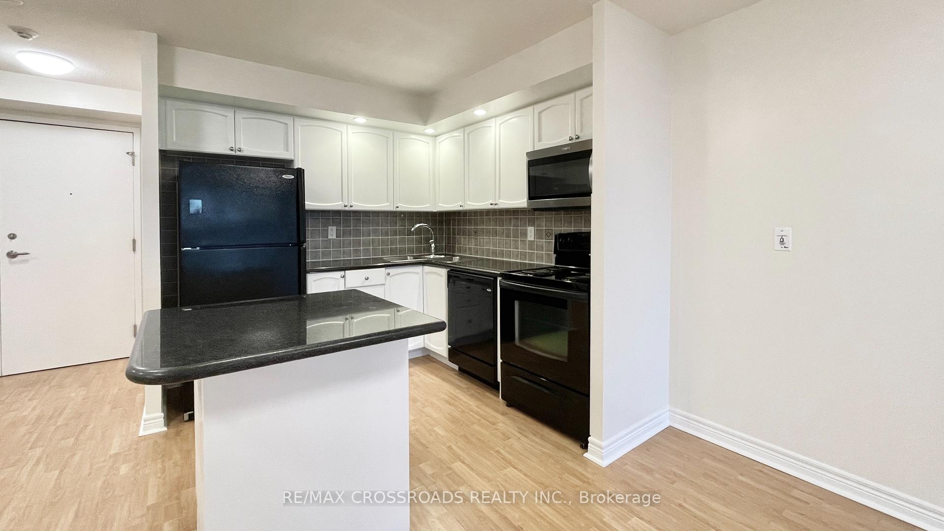Photo 4 of Unit 607, 33 Cox Boulevard, Markham, Unionville — HOMEH