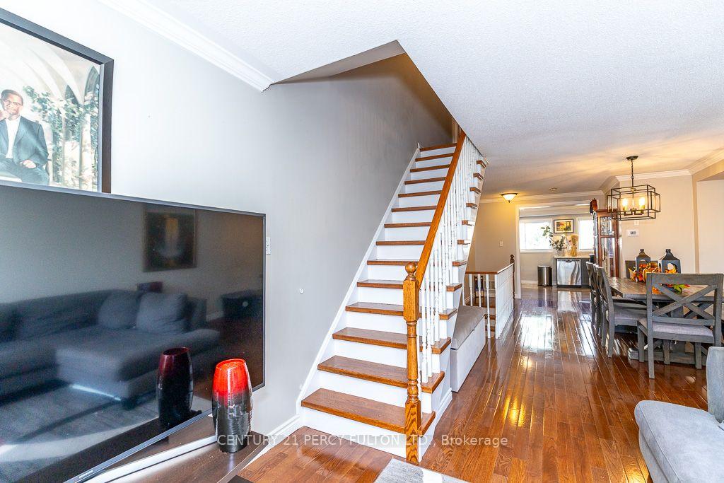 Photo 26 of 28 Rumi Crescent, North York, Victoria Village — HOMEH