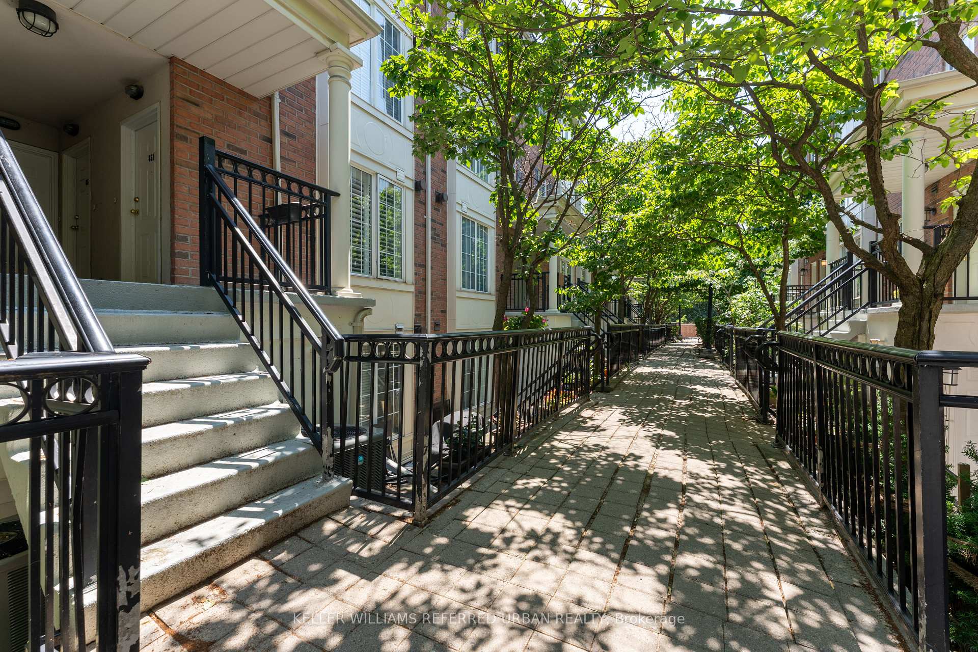 Photo 1 of Unit 651, 3 Everson Drive, North York, Willowdale East — HOMEH