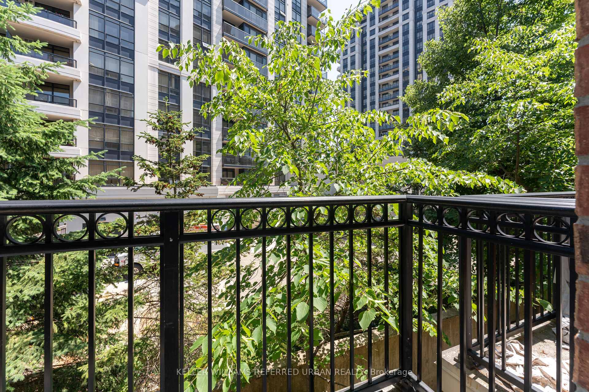 Photo 14 of Unit 651, 3 Everson Drive, North York, Willowdale East — HOMEH