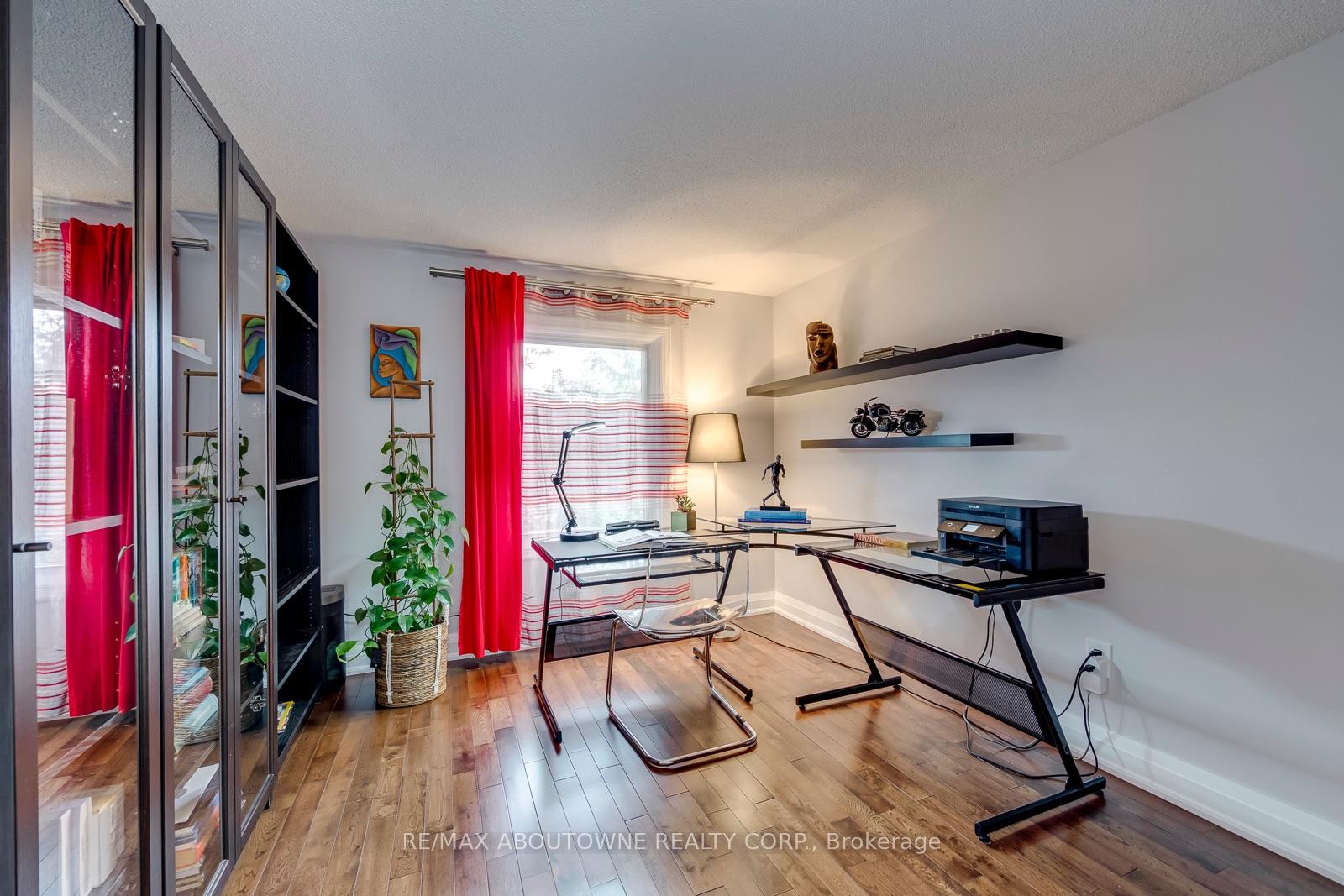 Photo 34 of 1198 Potters Wheel Crescent, Oakville, Glen Abbey — HOMEH