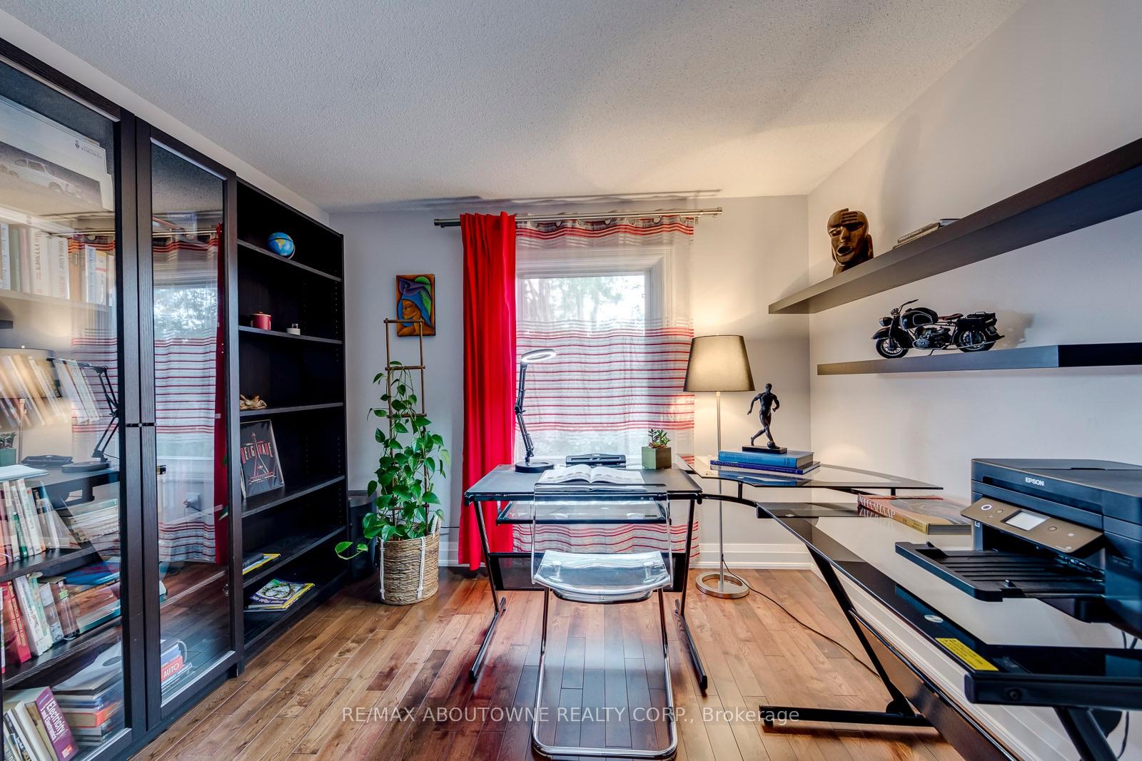 Photo 35 of 1198 Potters Wheel Crescent, Oakville, Glen Abbey — HOMEH