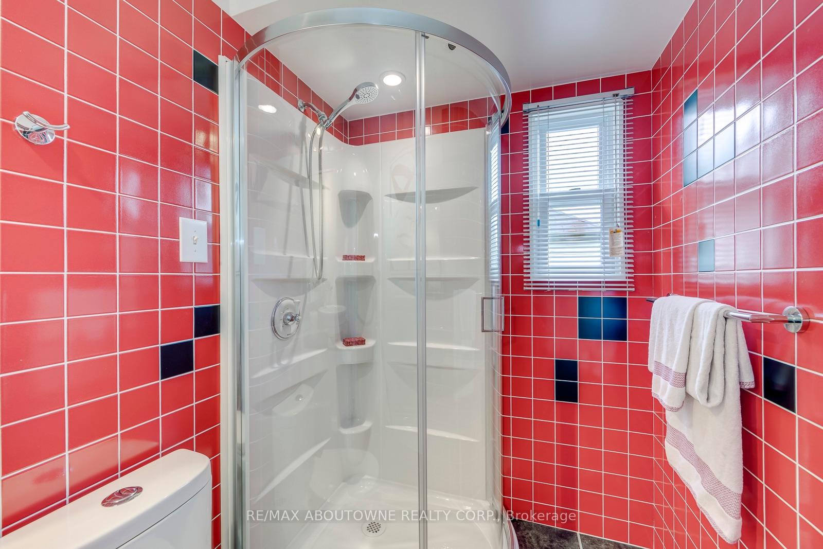 Photo 37 of 1198 Potters Wheel Crescent, Oakville, Glen Abbey — HOMEH