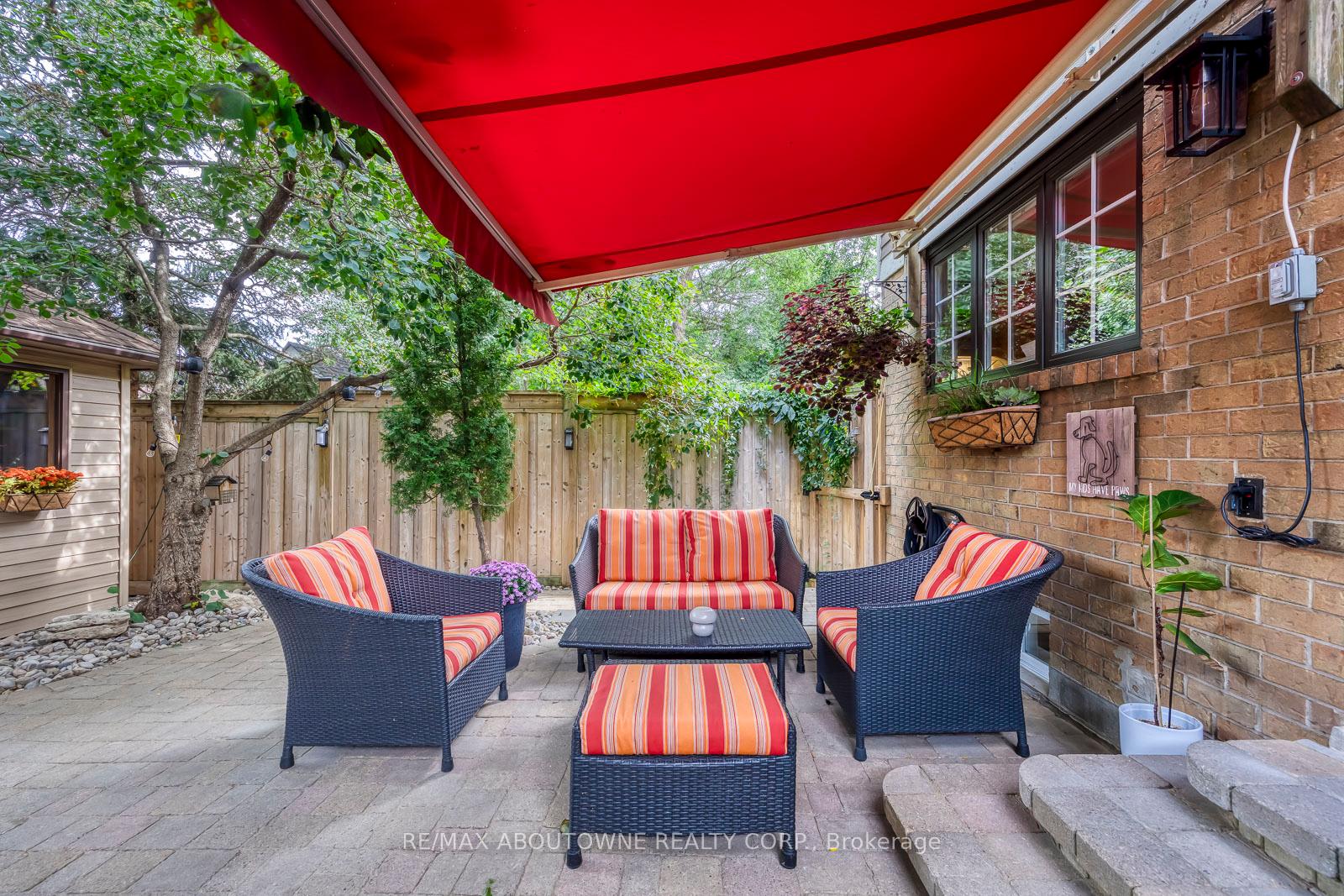 Photo 45 of 1198 Potters Wheel Crescent, Oakville, Glen Abbey — HOMEH