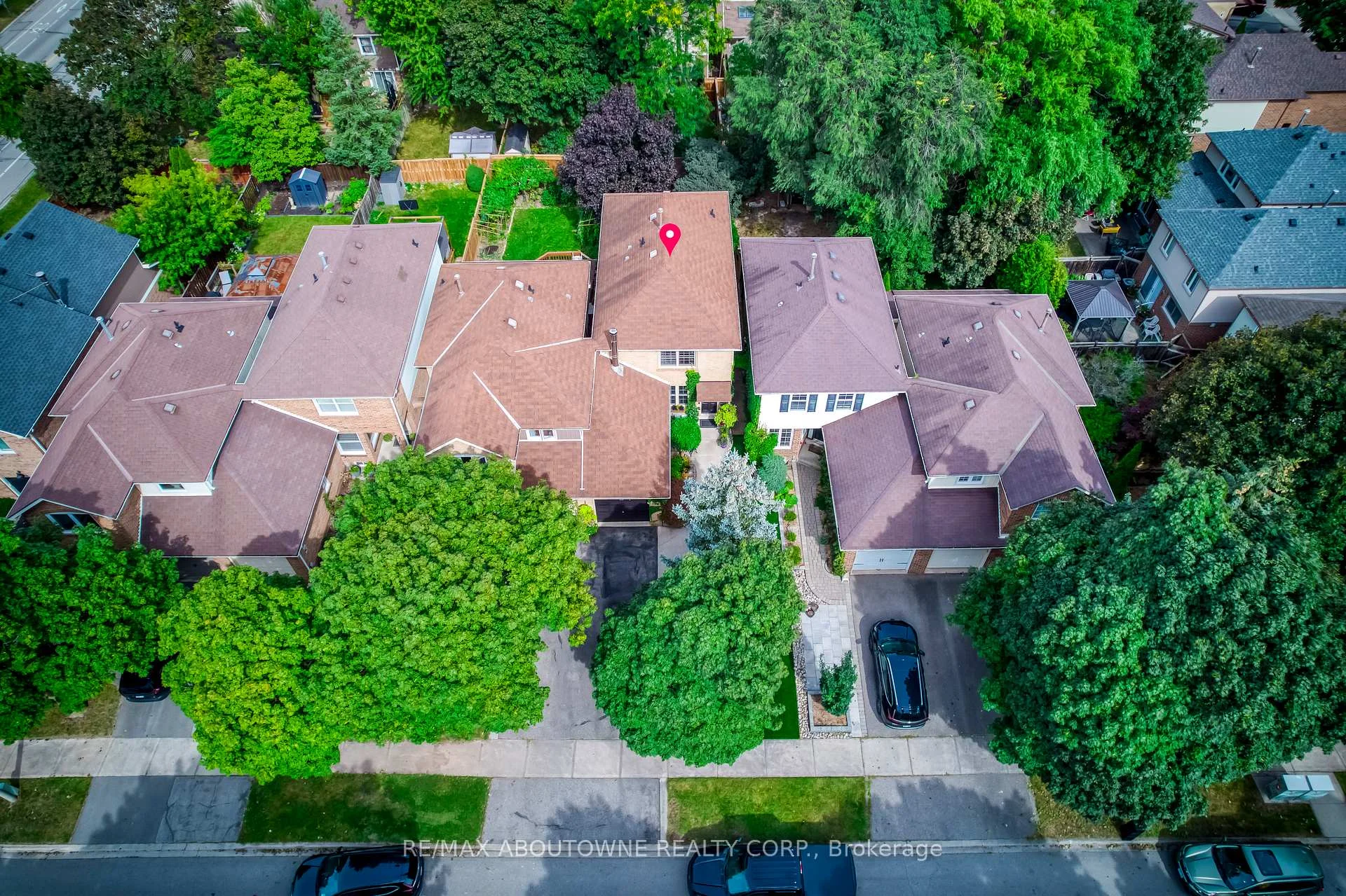 Photo 6 of 1198 Potters Wheel Crescent, Oakville, Glen Abbey — HOMEH