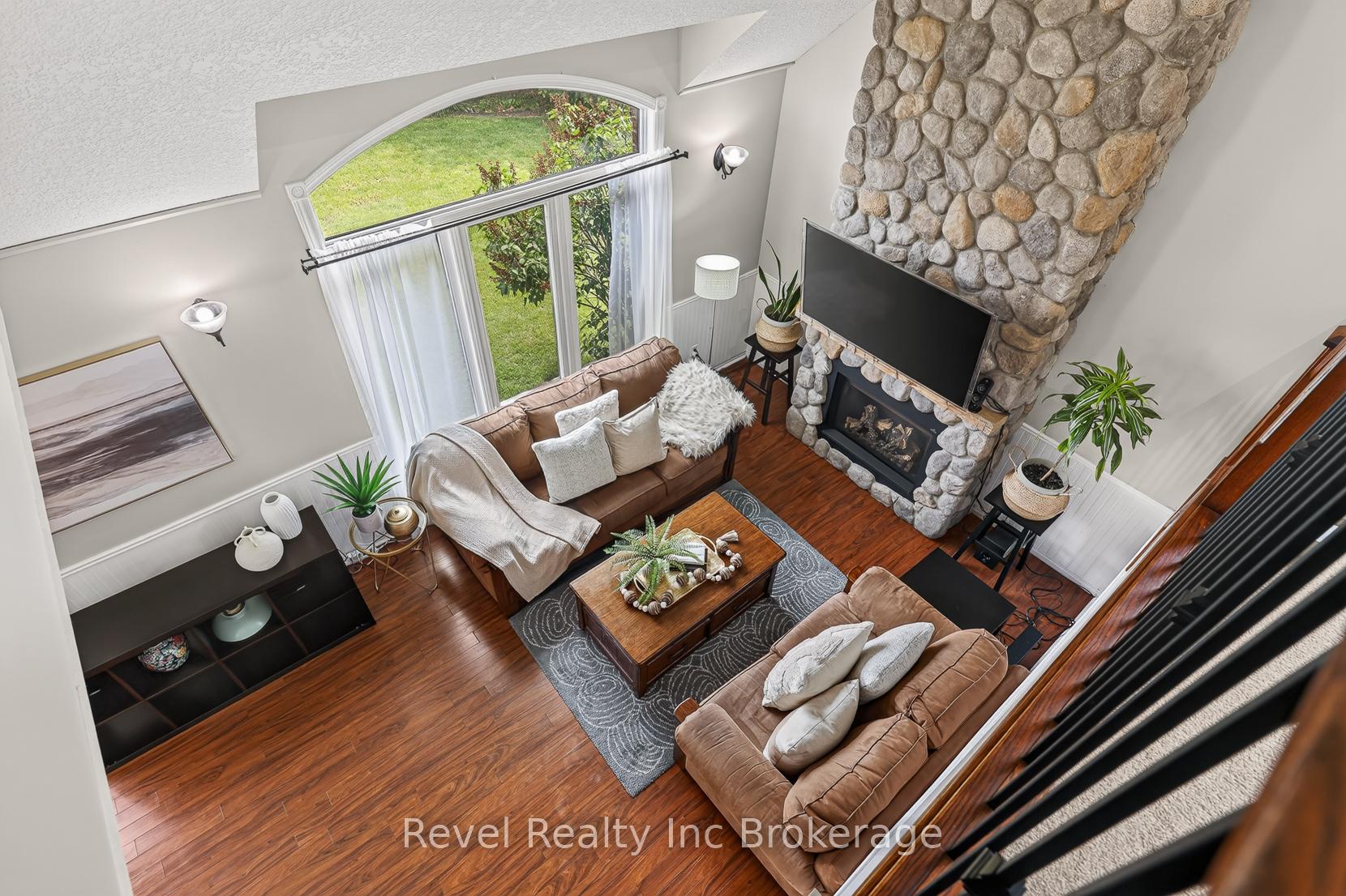 Photo 20 of 762 Frontenac Crescent, Woodstock, Woodstock - South — HOMEH