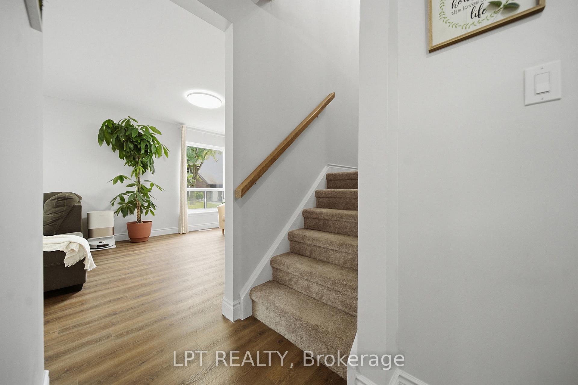 Photo 16 of Unit 110, 155 Glovers Road, Oshawa, Samac — HOMEH