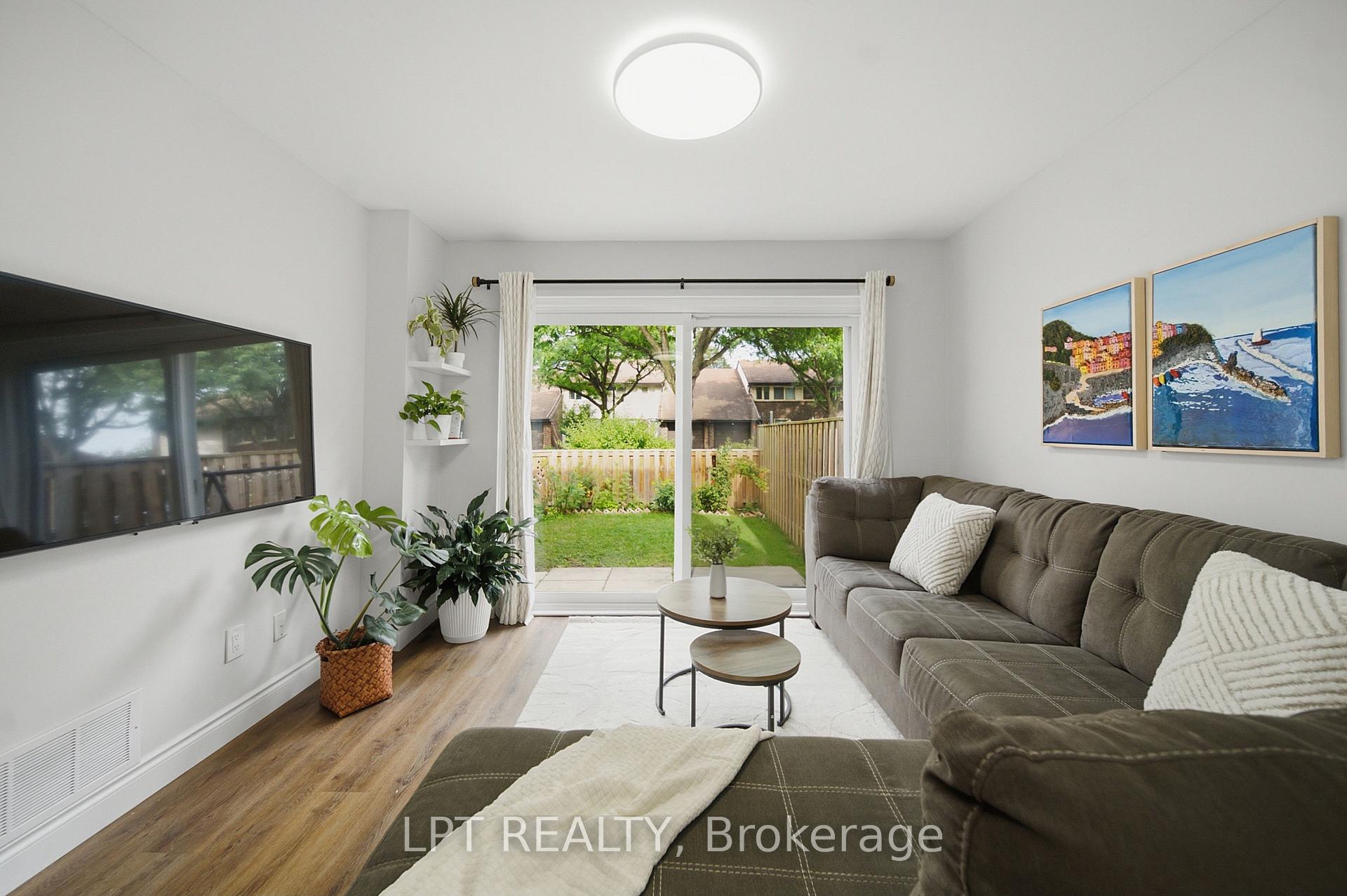 Photo 18 of Unit 110, 155 Glovers Road, Oshawa, Samac — HOMEH