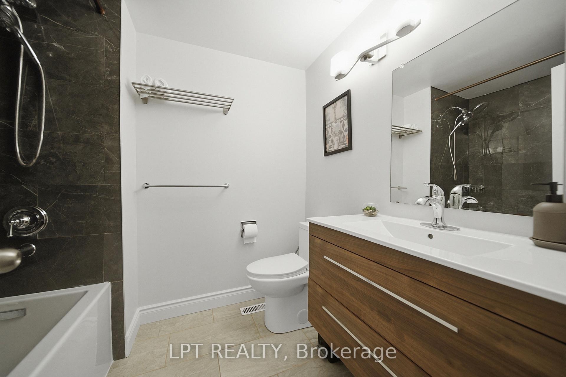 Photo 33 of Unit 110, 155 Glovers Road, Oshawa, Samac — HOMEH