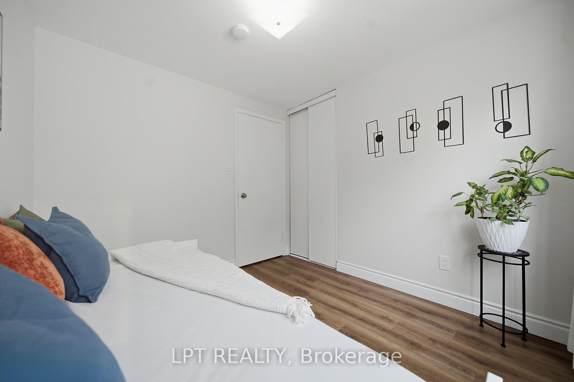 Photo 36 of Unit 110, 155 Glovers Road, Oshawa, Samac — HOMEH