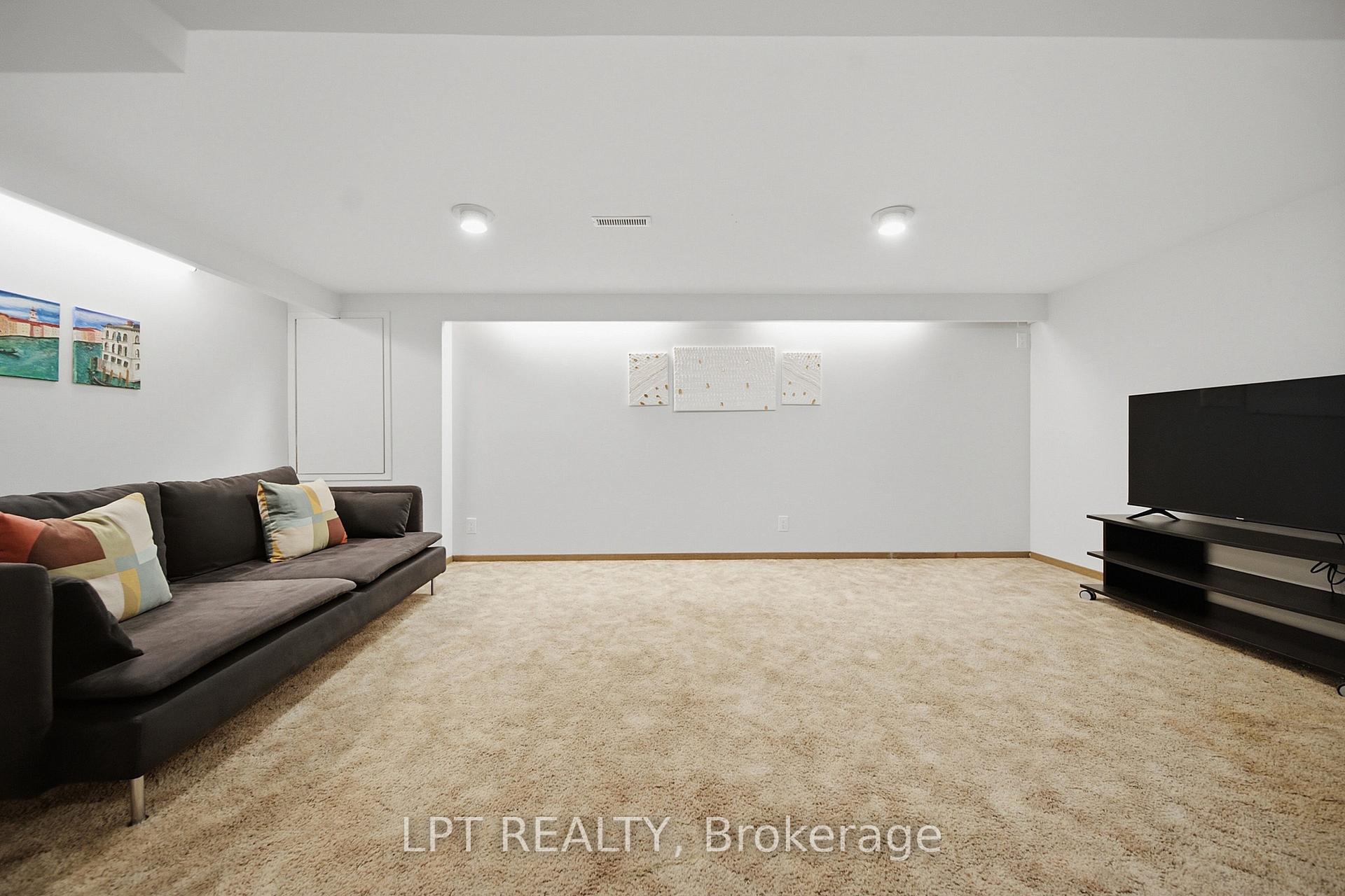 Photo 39 of Unit 110, 155 Glovers Road, Oshawa, Samac — HOMEH