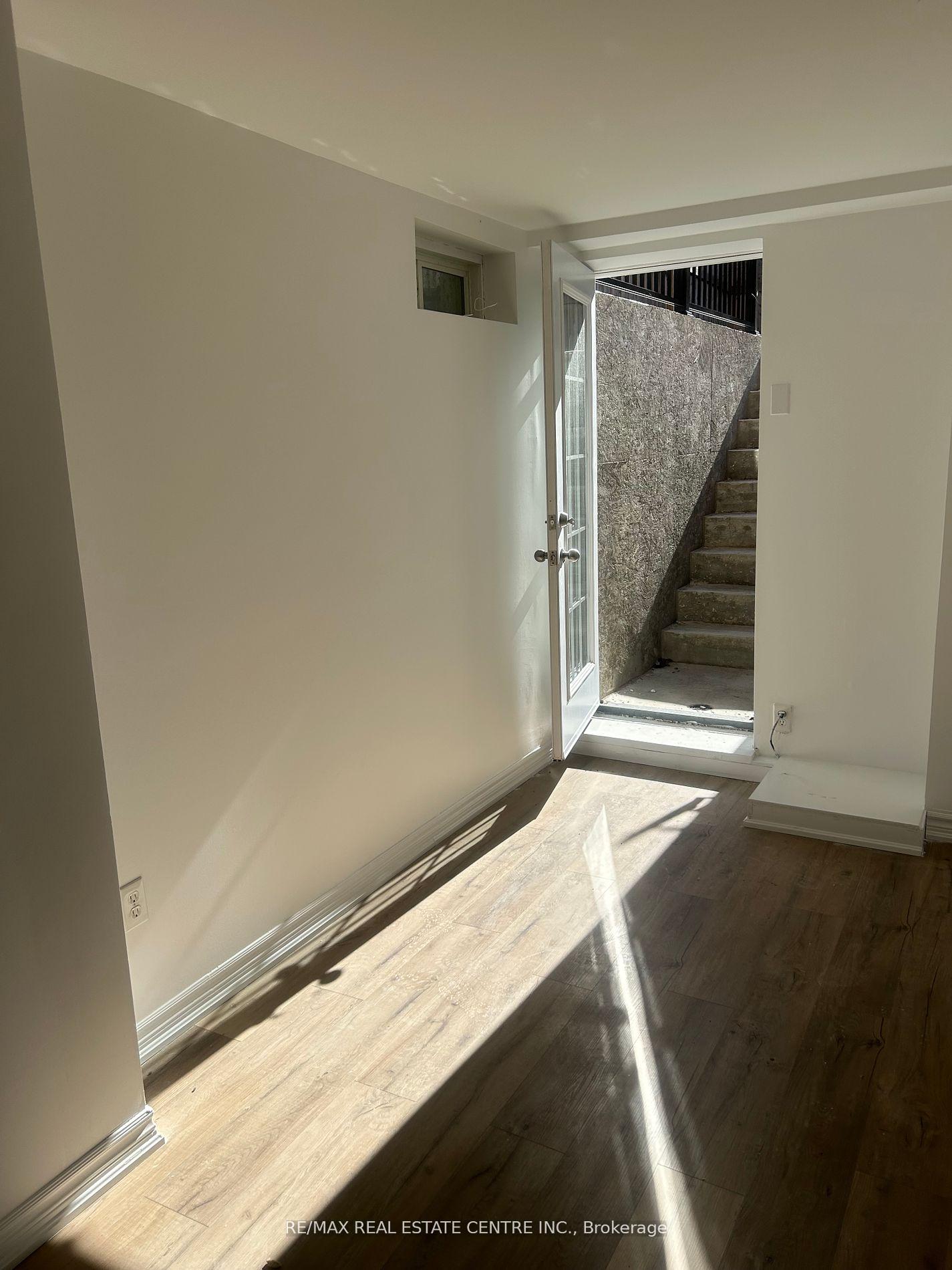 Photo 6 of Unit Basement, 781 Shanks Heights, Milton, Coates — HOMEH