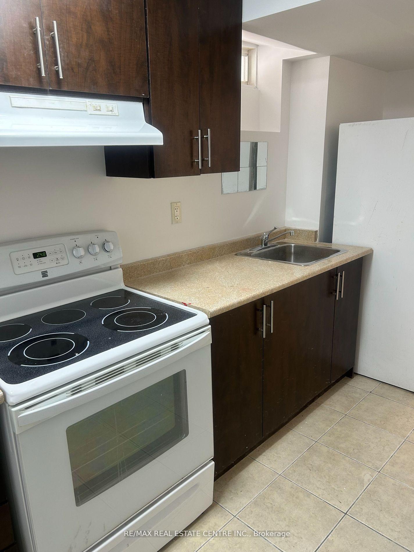 Photo 9 of Unit Basement, 781 Shanks Heights, Milton, Coates — HOMEH