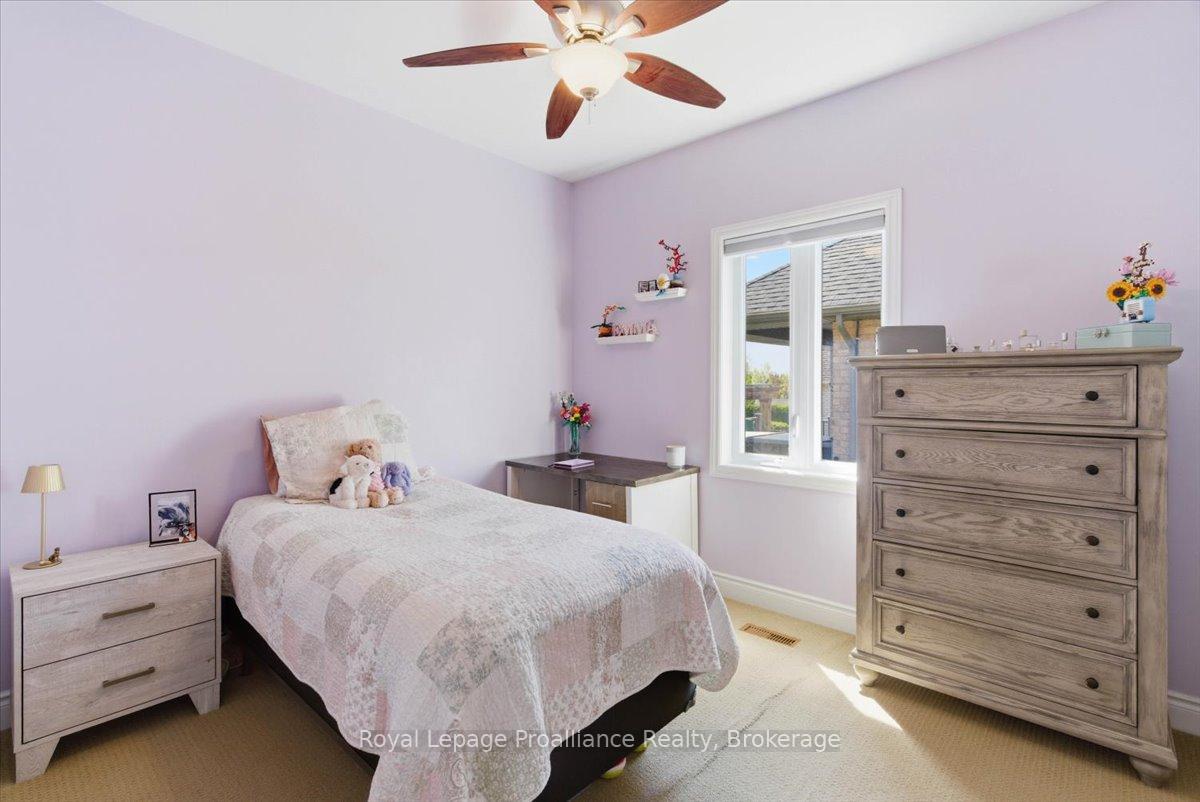 Photo 23 of 109 Pinnacle Street, Brighton — HOMEH
