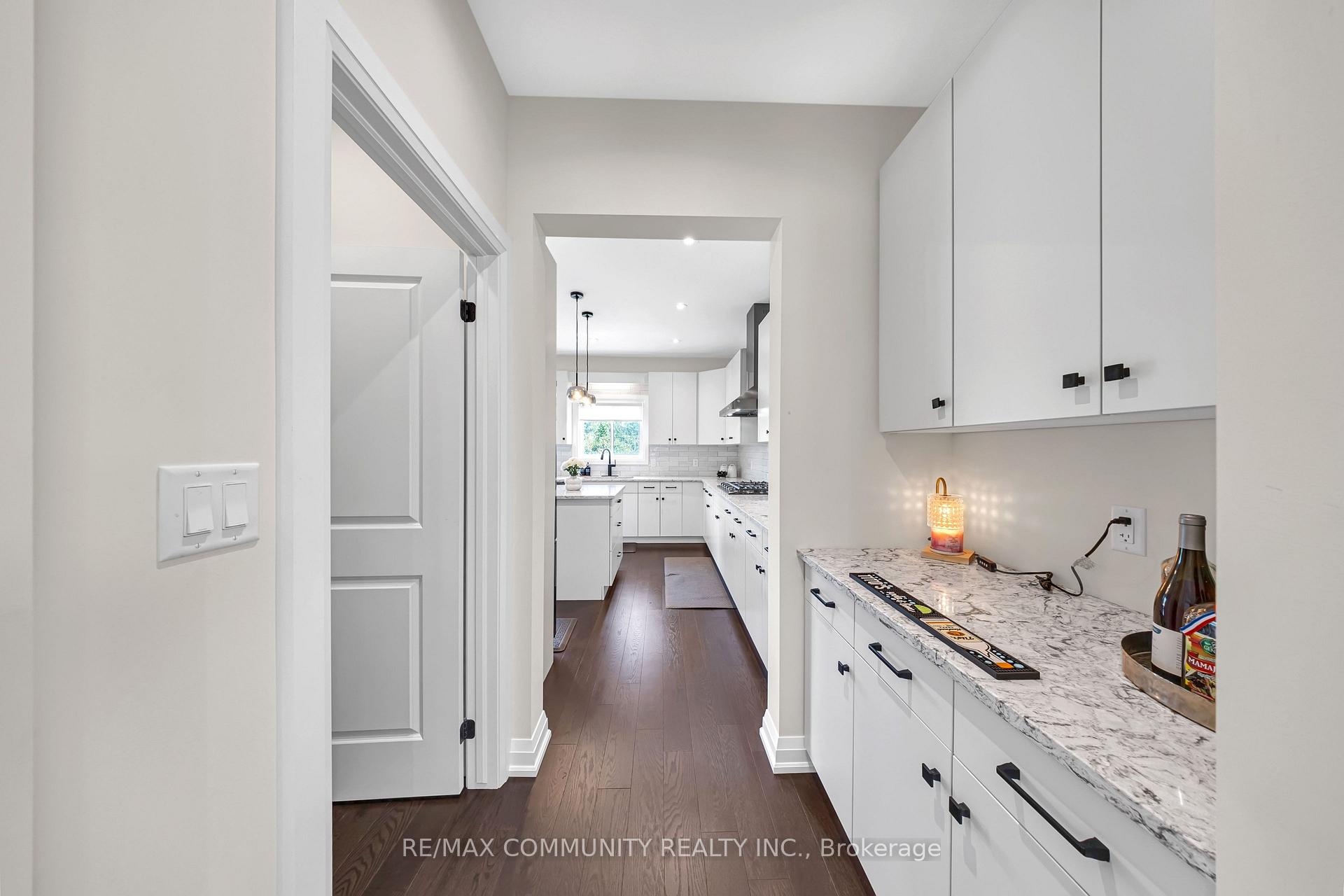 Photo 9 of 132 Westcott Road, Welland, West Welland — HOMEH
