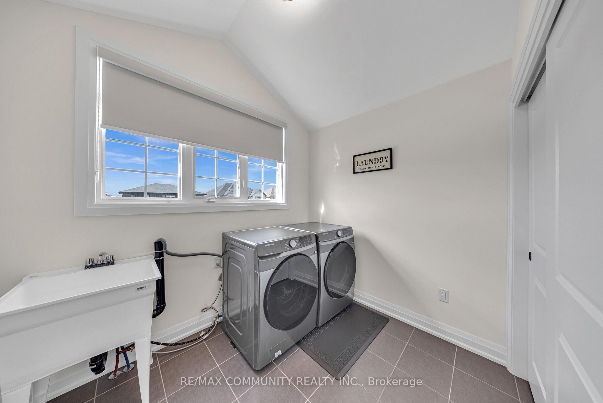 Photo 25 of 132 Westcott Road, Welland, West Welland — HOMEH