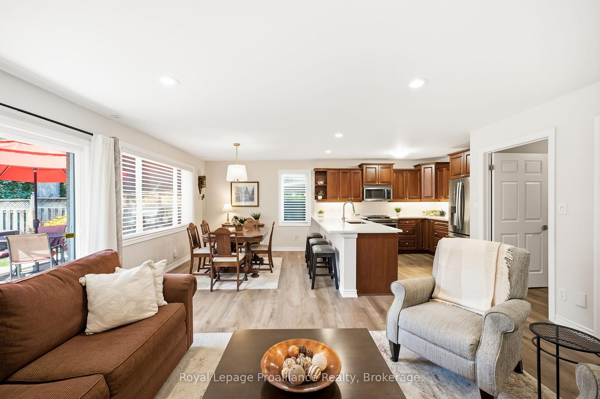 Photo 12 of 4 Birch Court, Brighton — HOMEH