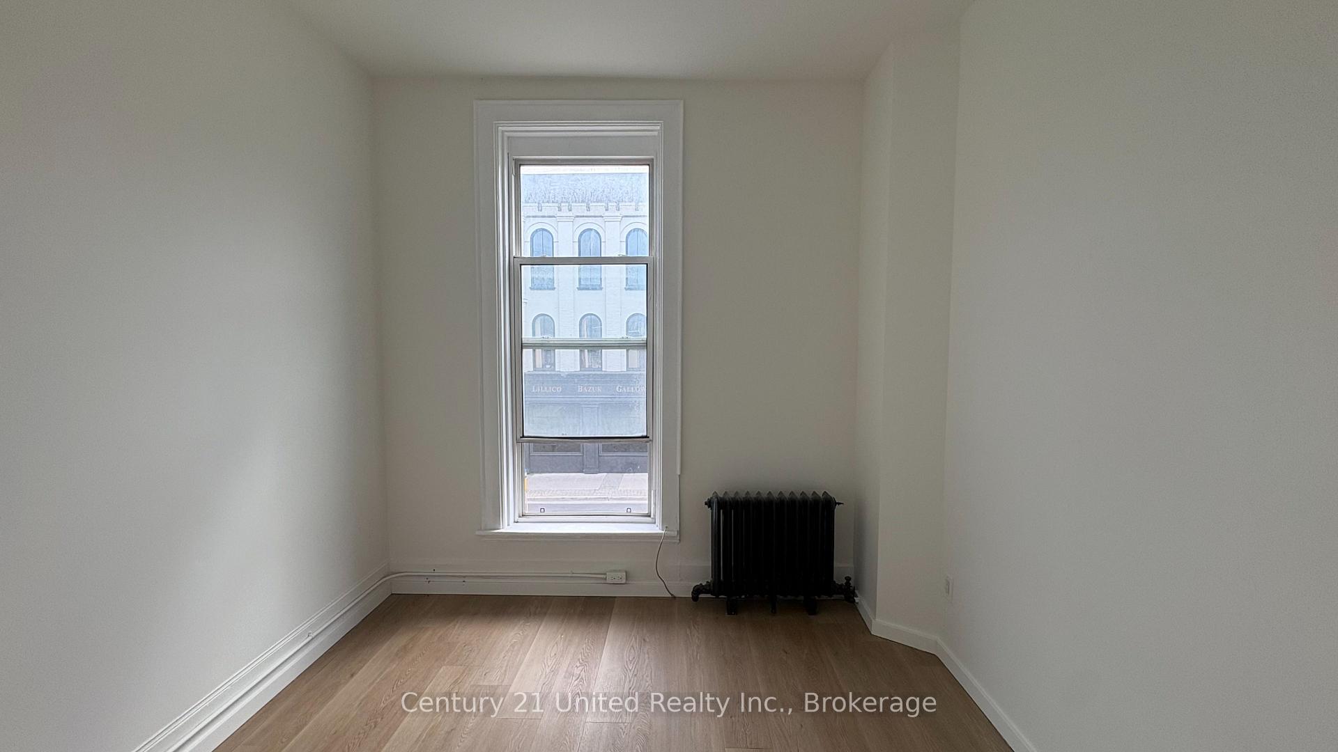 Photo 7 of Unit 9, 172.5 Hunter Street W, Peterborough, Town Ward 3 — HOMEH