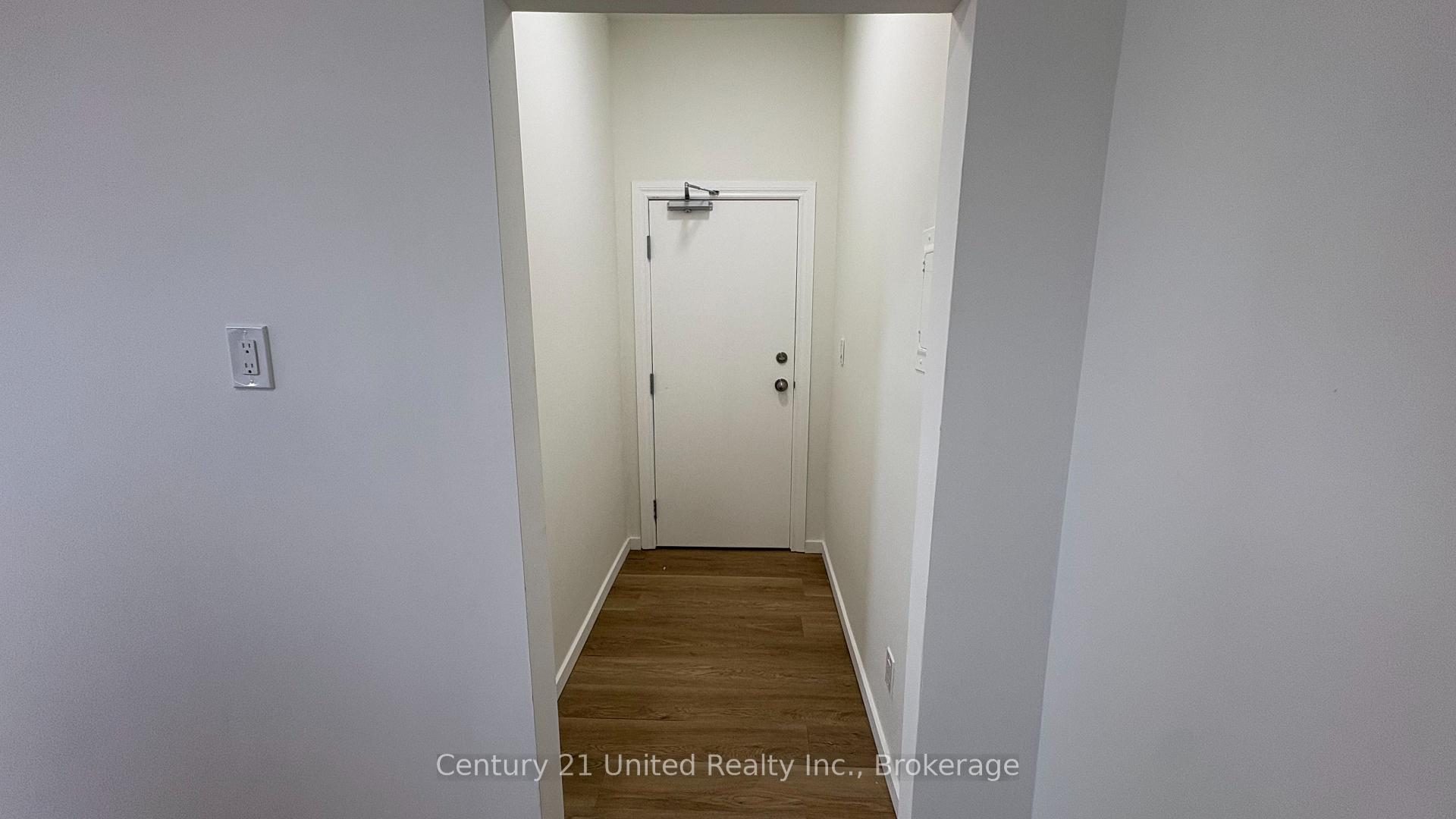 Photo 9 of Unit 9, 172.5 Hunter Street W, Peterborough, Town Ward 3 — HOMEH