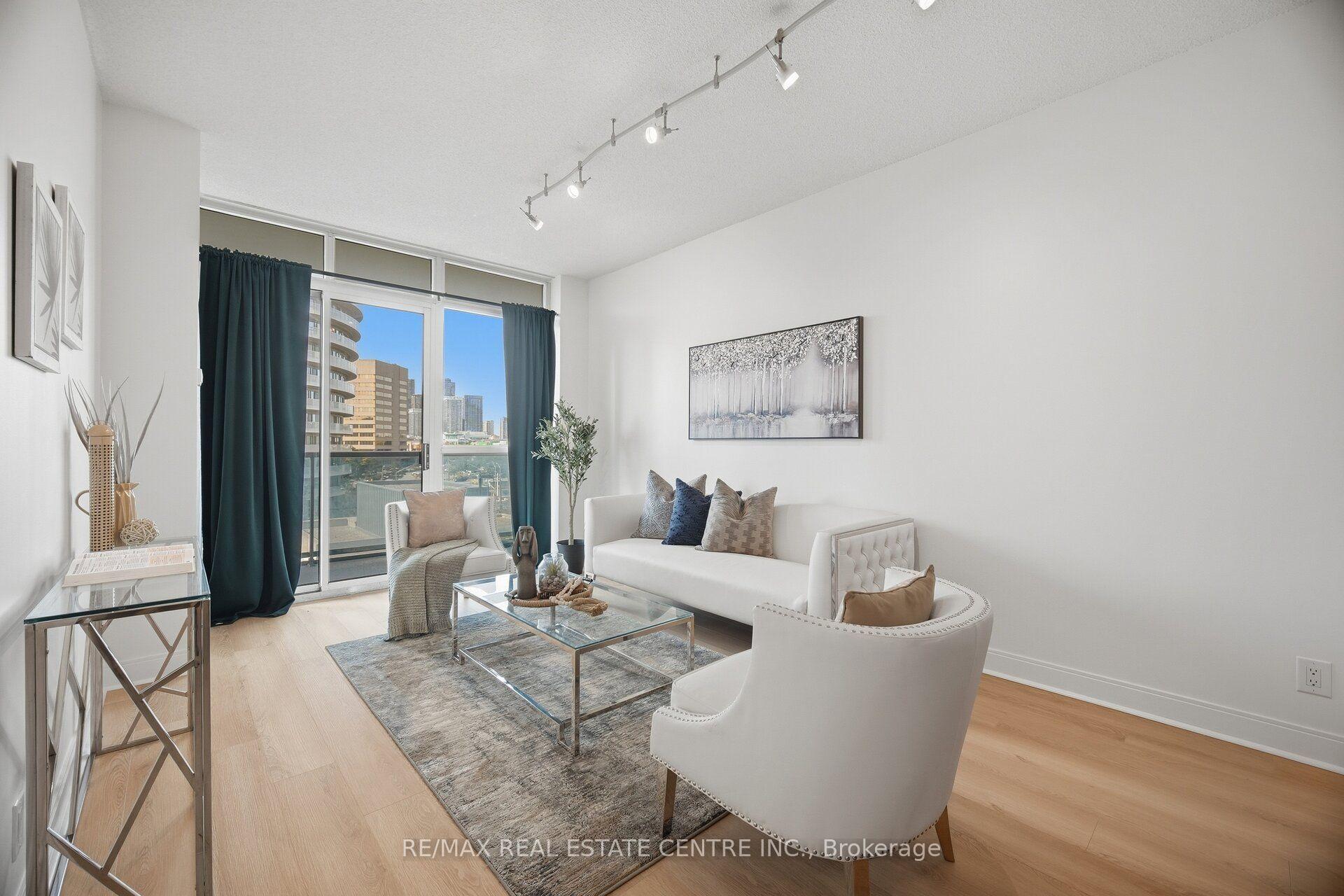 Photo 6 of Unit 607, 80 Absolute Avenue, Mississauga, City Centre — HOMEH