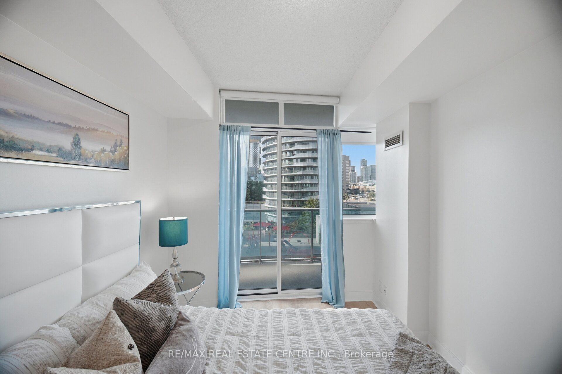 Photo 15 of Unit 607, 80 Absolute Avenue, Mississauga, City Centre — HOMEH