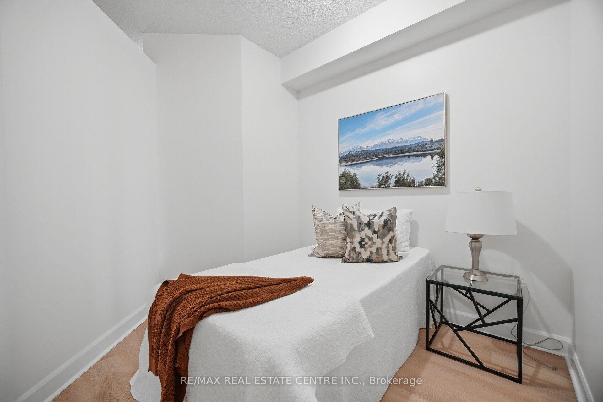 Photo 17 of Unit 607, 80 Absolute Avenue, Mississauga, City Centre — HOMEH