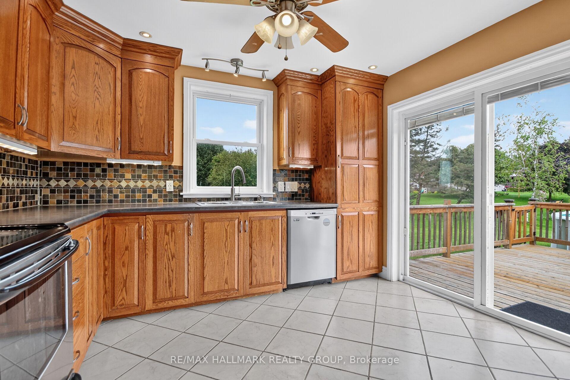 Photo 10 of 28 Second Street, Edwardsburgh/Cardinal, Edwardsburgh/Cardinal Twp — HOMEH