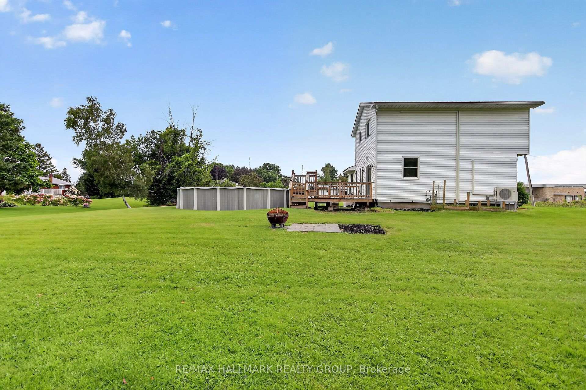 Photo 36 of 28 Second Street, Edwardsburgh/Cardinal, Edwardsburgh/Cardinal Twp — HOMEH