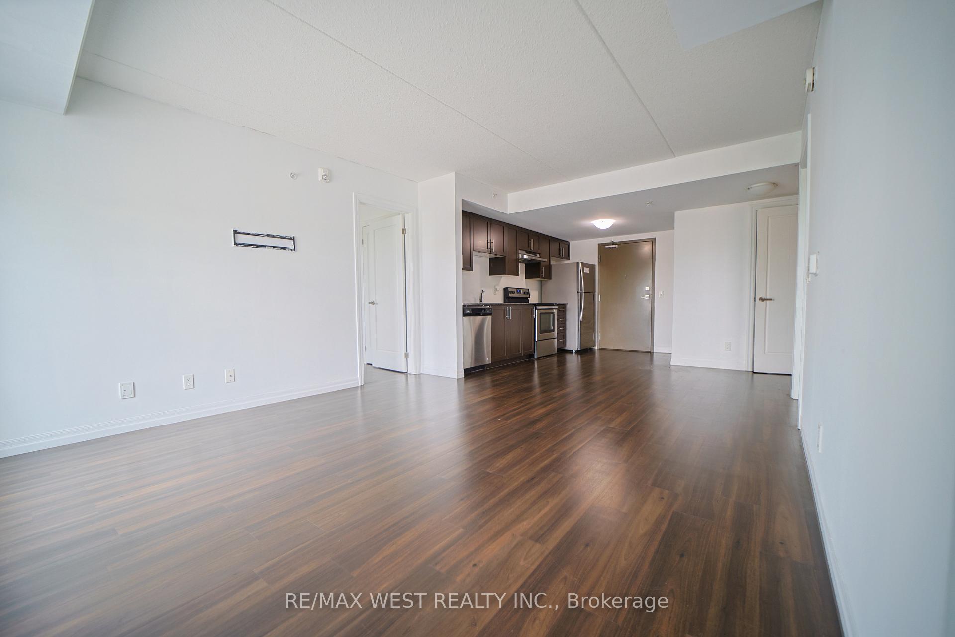 Photo 3 of 108 Summit Ridge Drive, Guelph, Grange Road — HOMEH