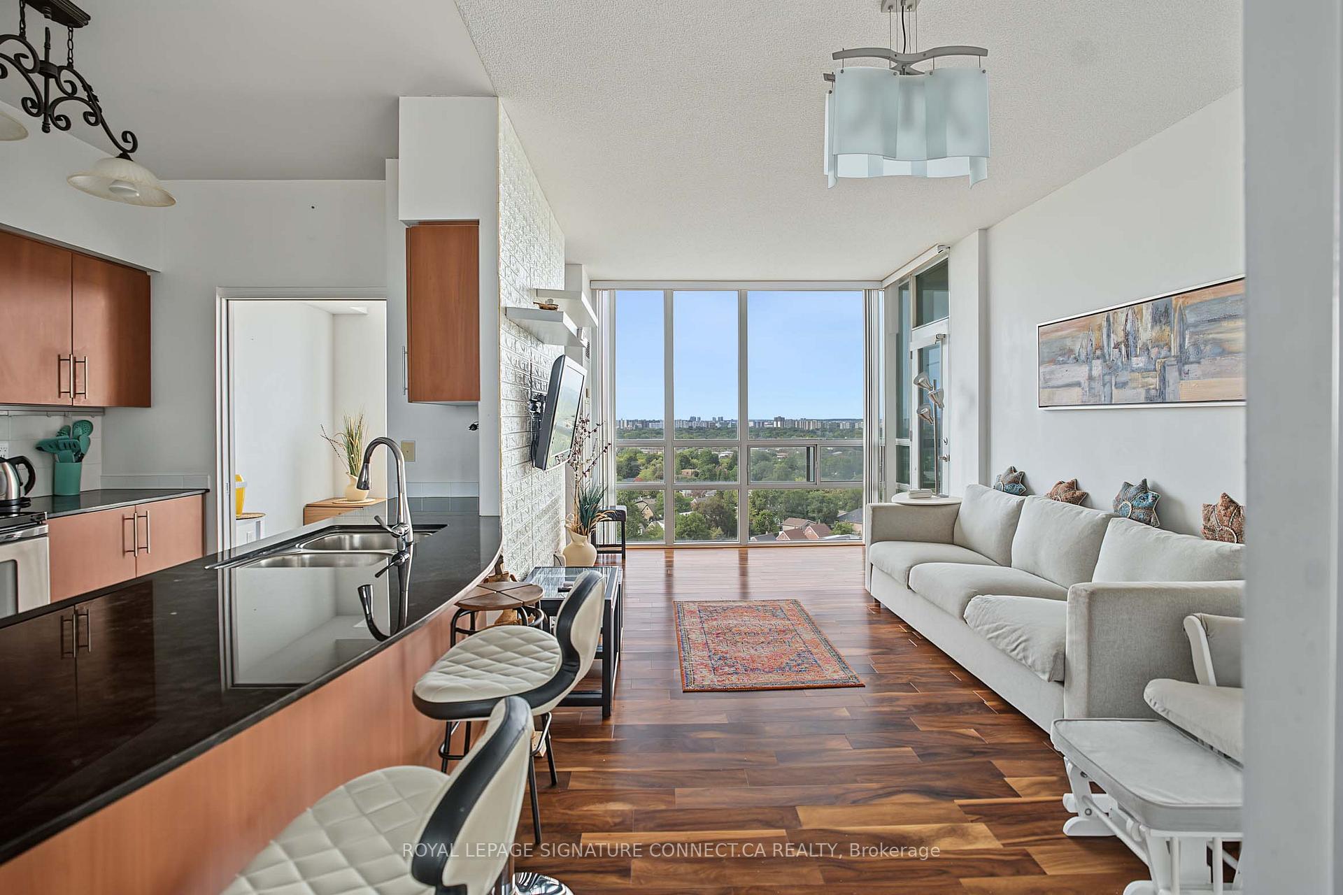 Photo 3 of Unit 2010, 509 Beecroft Road, North York, Willowdale West — HOMEH