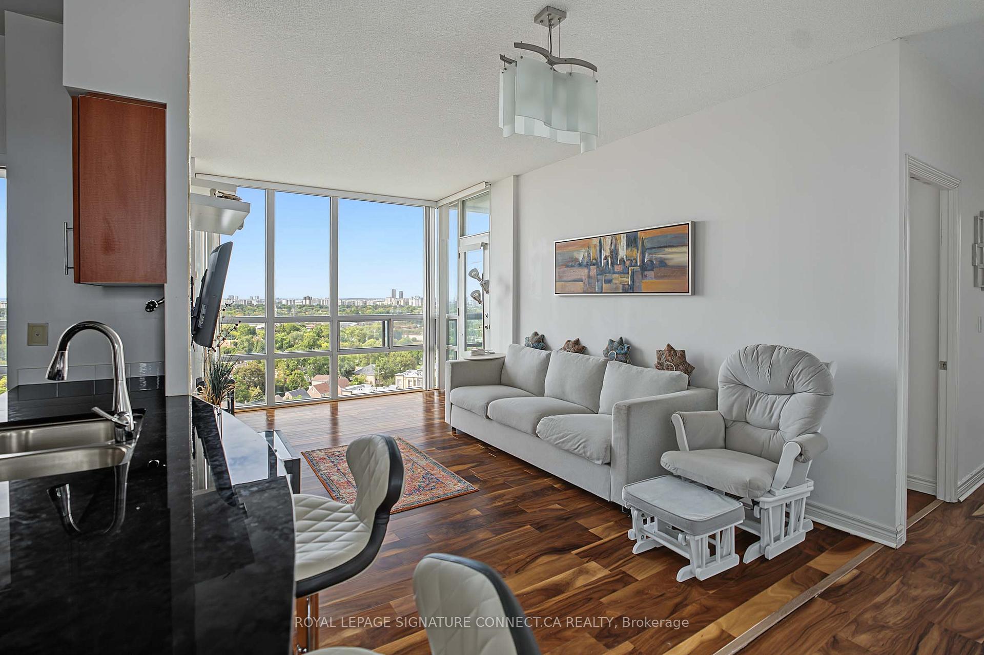 Photo 4 of Unit 2010, 509 Beecroft Road, North York, Willowdale West — HOMEH