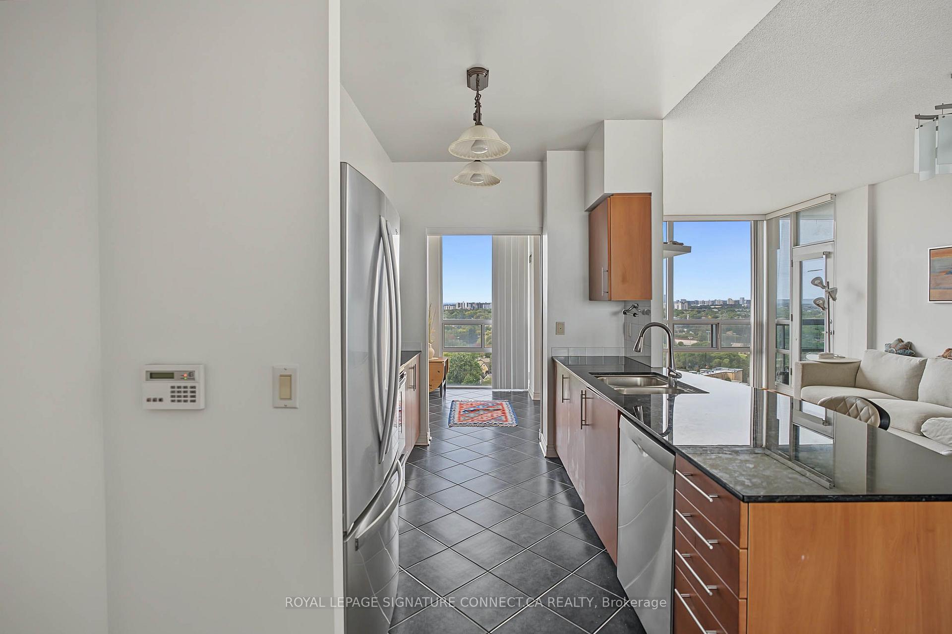 Photo 10 of Unit 2010, 509 Beecroft Road, North York, Willowdale West — HOMEH