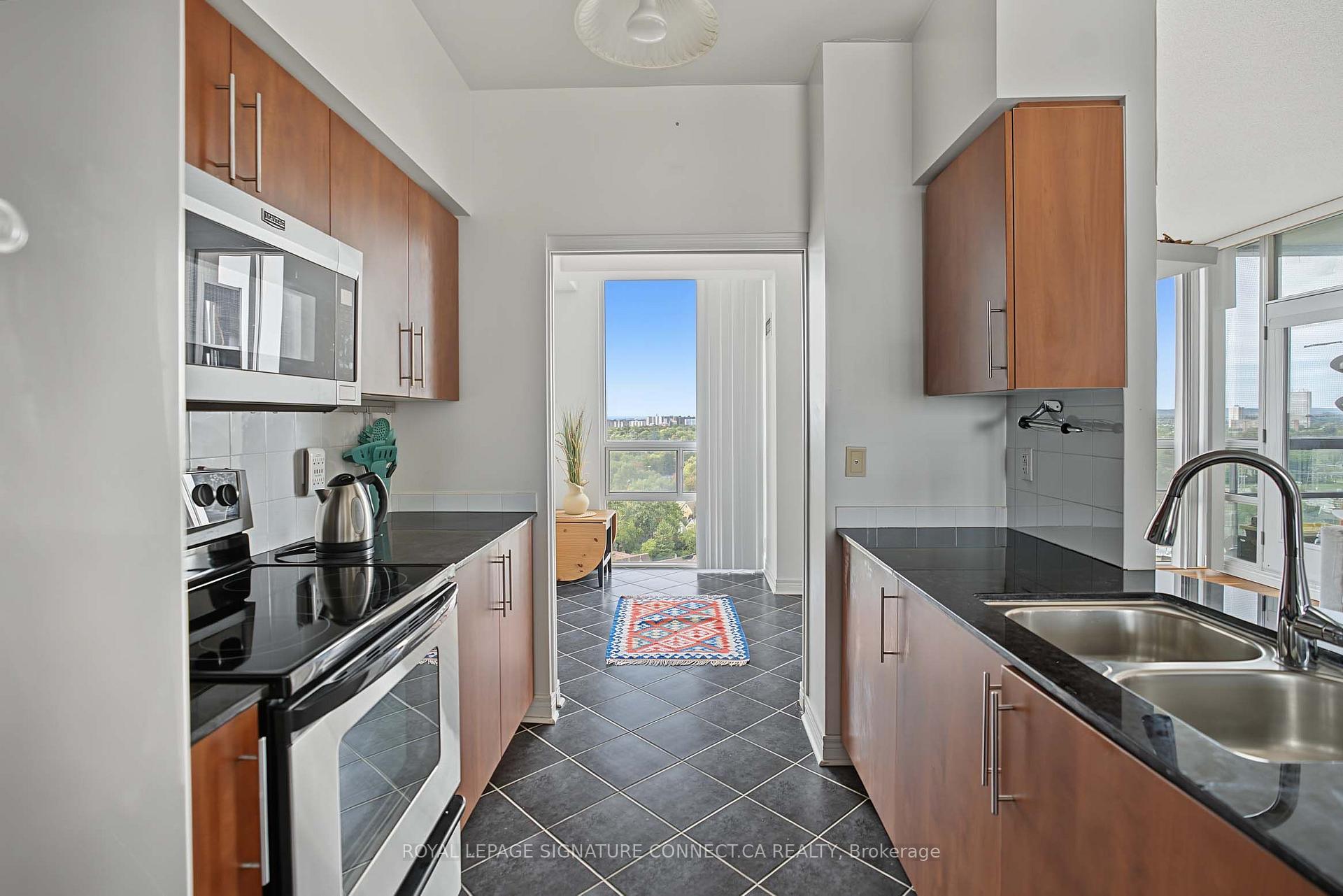 Photo 11 of Unit 2010, 509 Beecroft Road, North York, Willowdale West — HOMEH