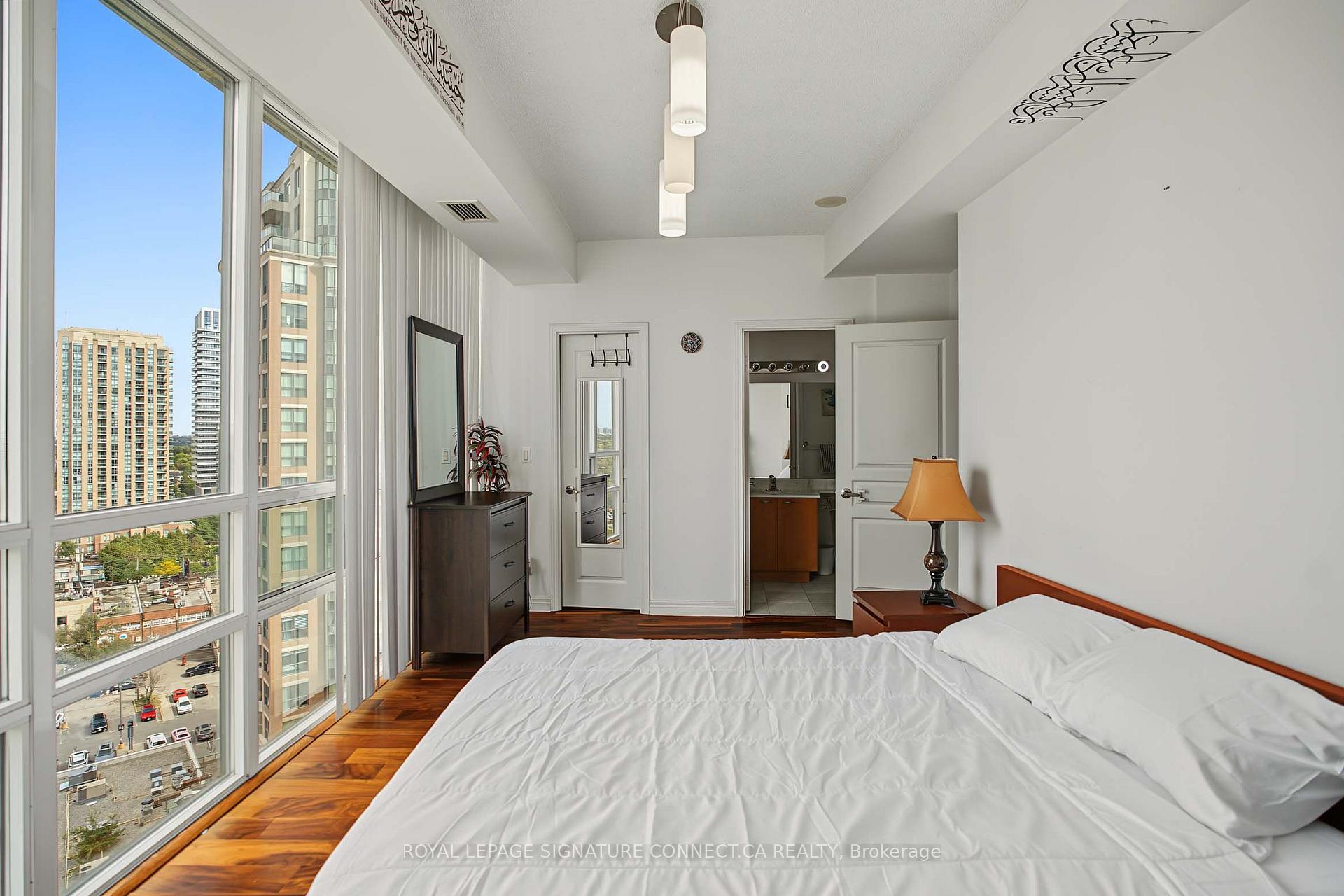 Photo 32 of Unit 2010, 509 Beecroft Road, North York, Willowdale West — HOMEH
