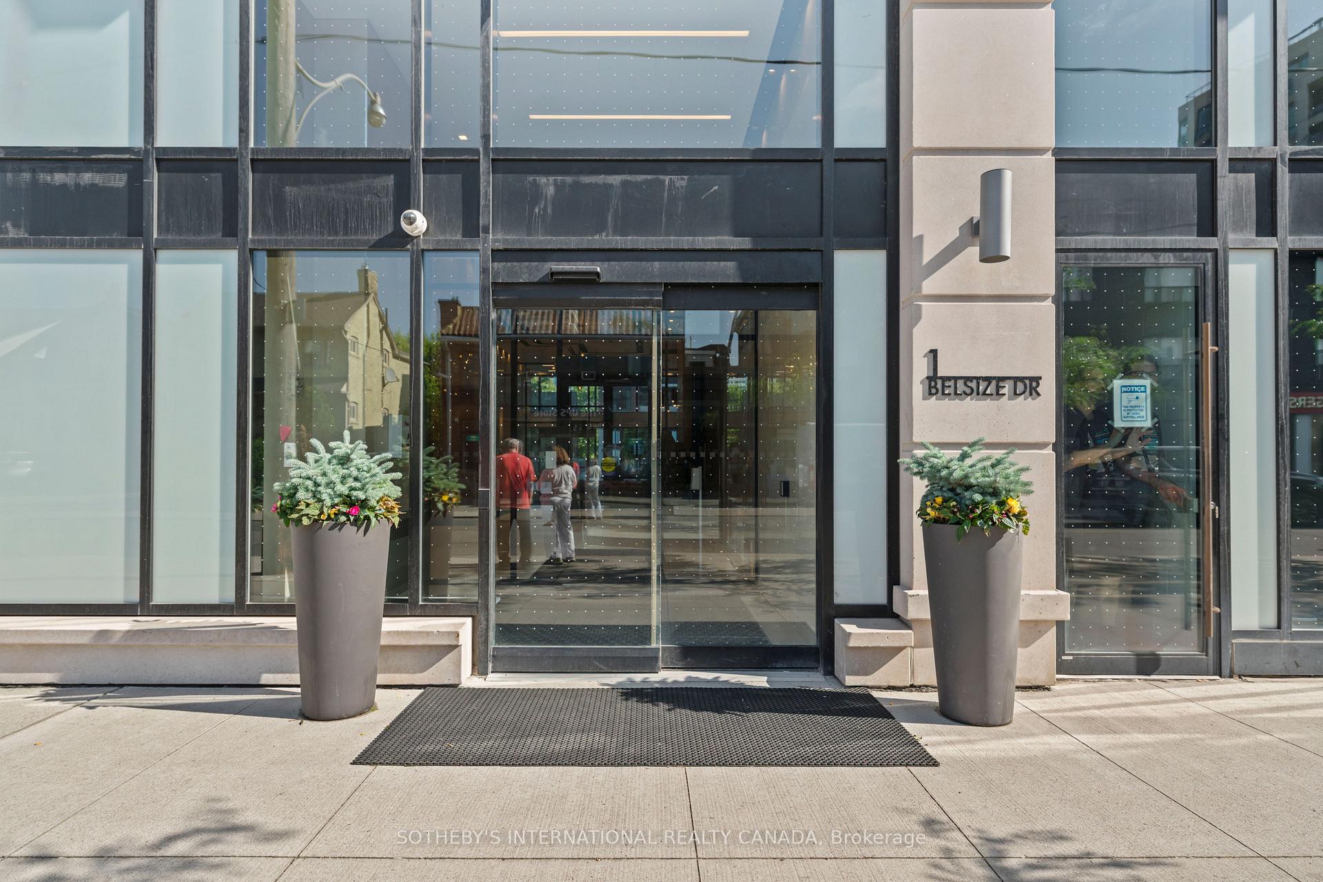 Photo 3 of Unit 412, 1 Belsize Drive, Toronto, Mount Pleasant West — HOMEH