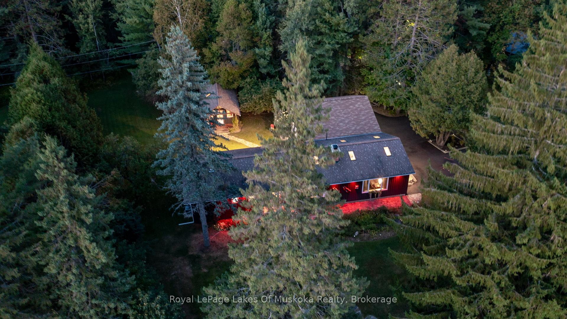 Photo 16 of 2 Leslie Drive W, Bracebridge, Monck (Bracebridge) — HOMEH