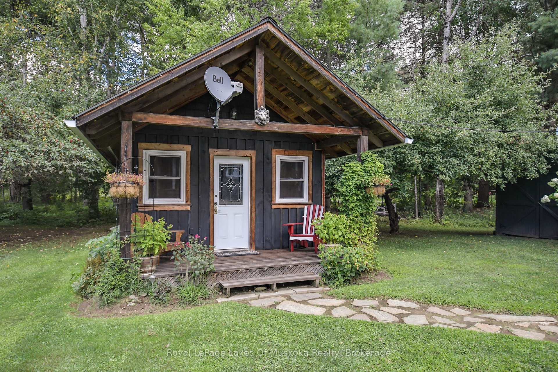 Photo 24 of 2 Leslie Drive W, Bracebridge, Monck (Bracebridge) — HOMEH
